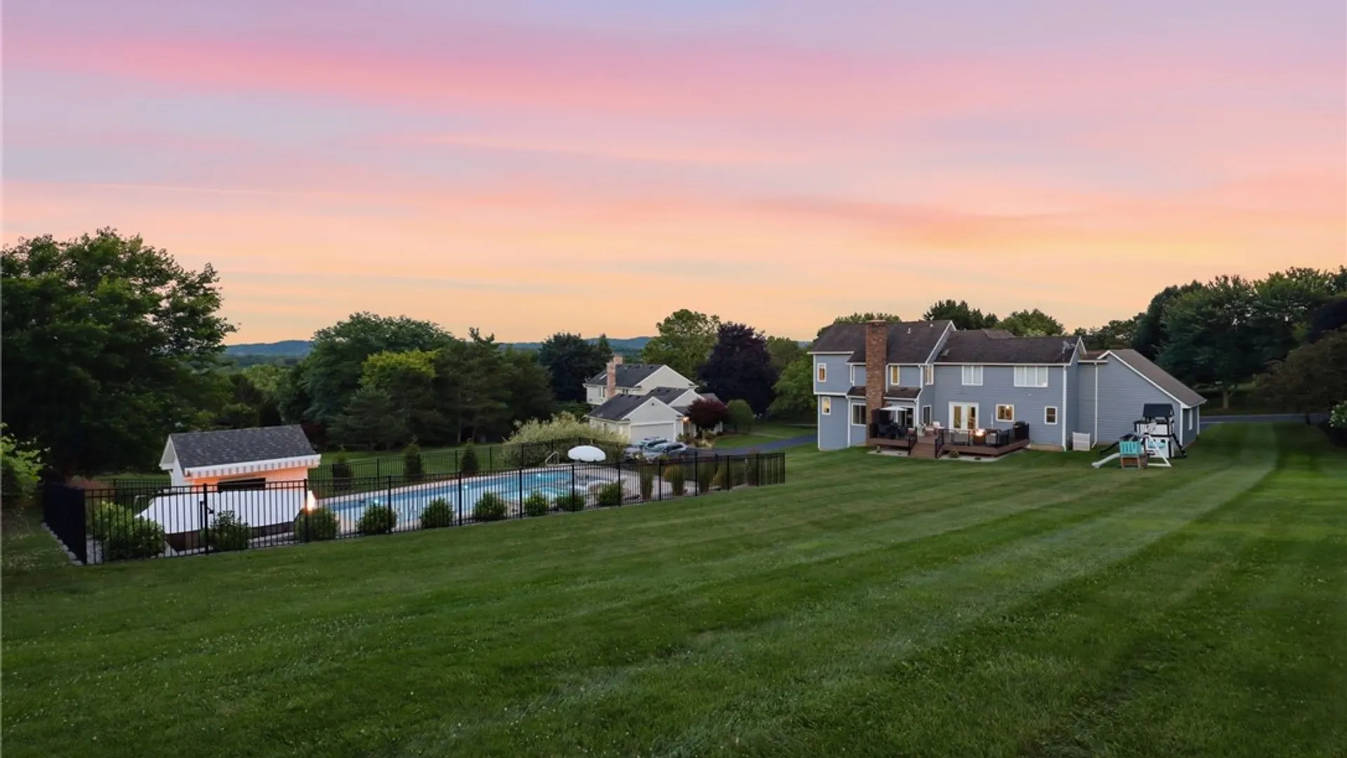 Property at 17 Lawton Drive, Pittsford, NY 14534 50
