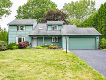 Property at 3 Random Knolls Drive, Penfield, NY 14526