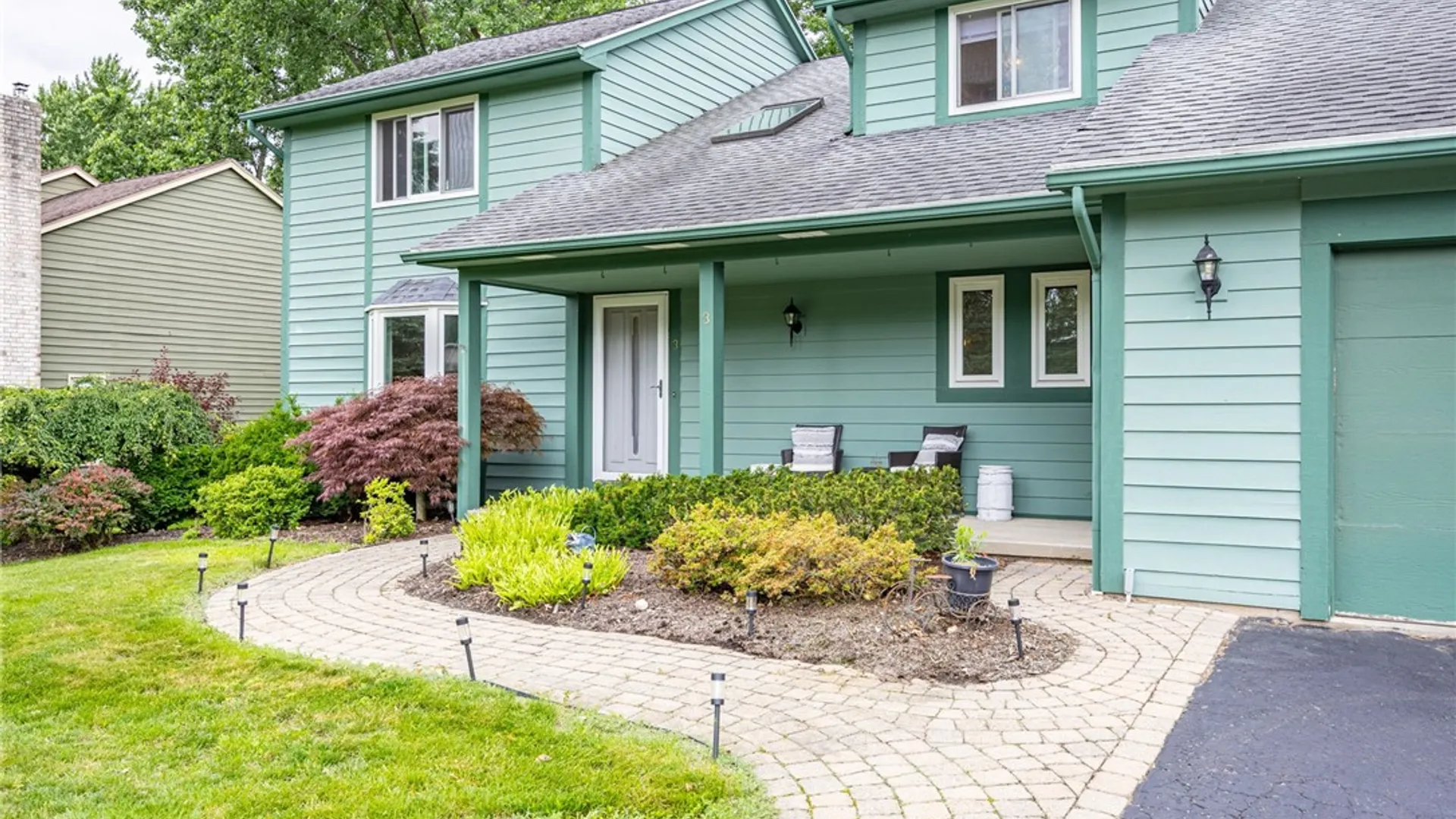 Property at 3 Random Knolls Drive, Penfield, NY 14526 3