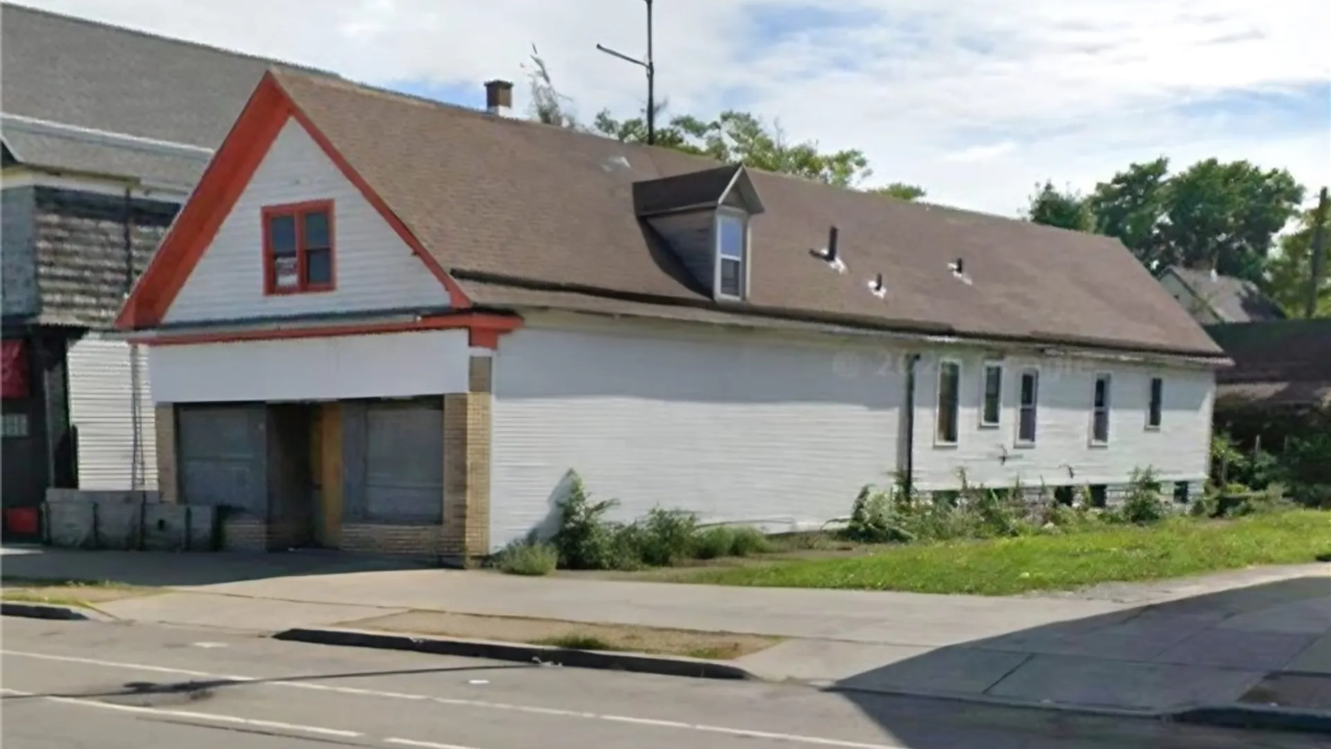 Property at 1271 Broadway, Buffalo, NY 14212 2