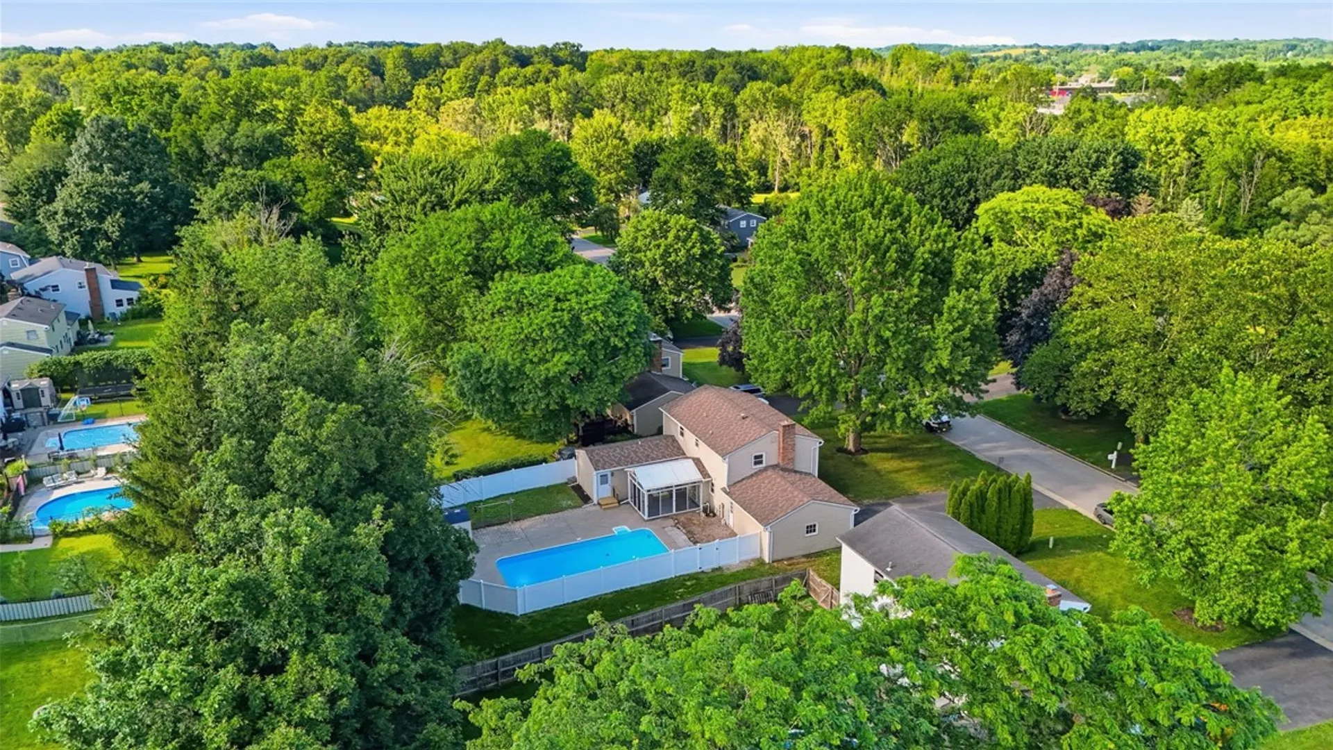 Property at 21 Squirrels Heath Road, Perinton, NY 14450 46