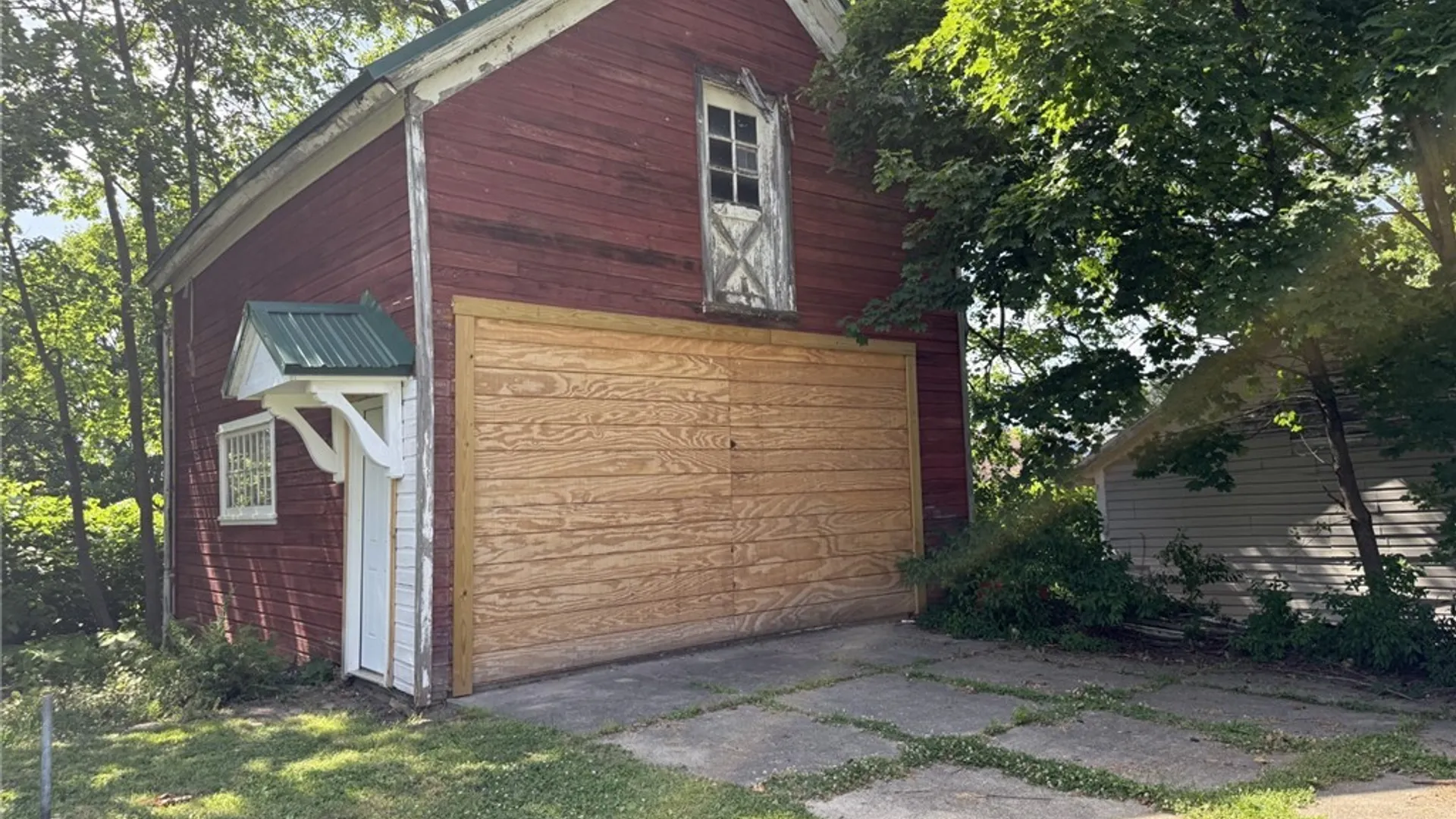 Property at 212 Broadhead Avenue, Jamestown, NY 14701 4