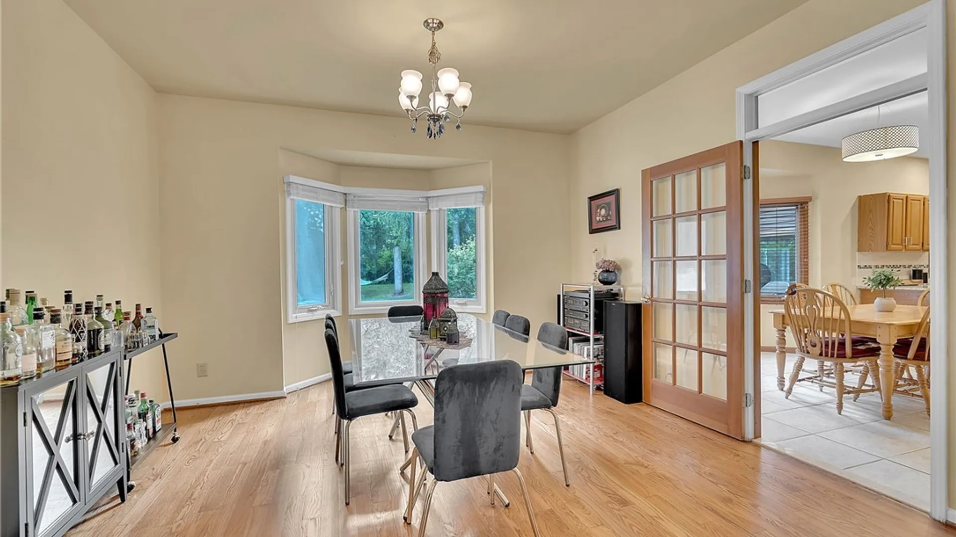 Property at 10 E Pinelake Drive, Amherst, NY 14221 7