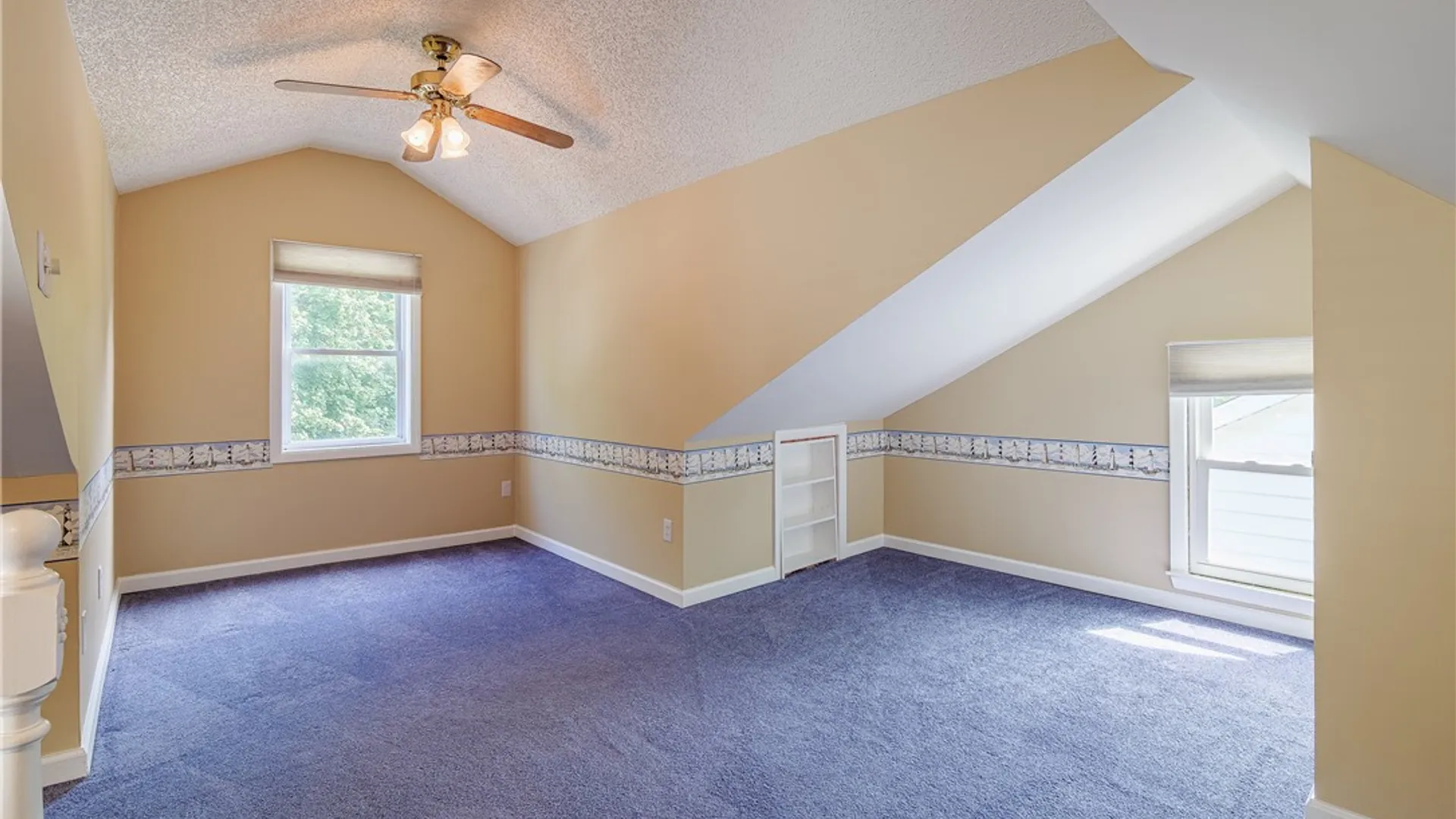 Property at 210 Laurelton Road, Irondequoit, NY 14609 33
