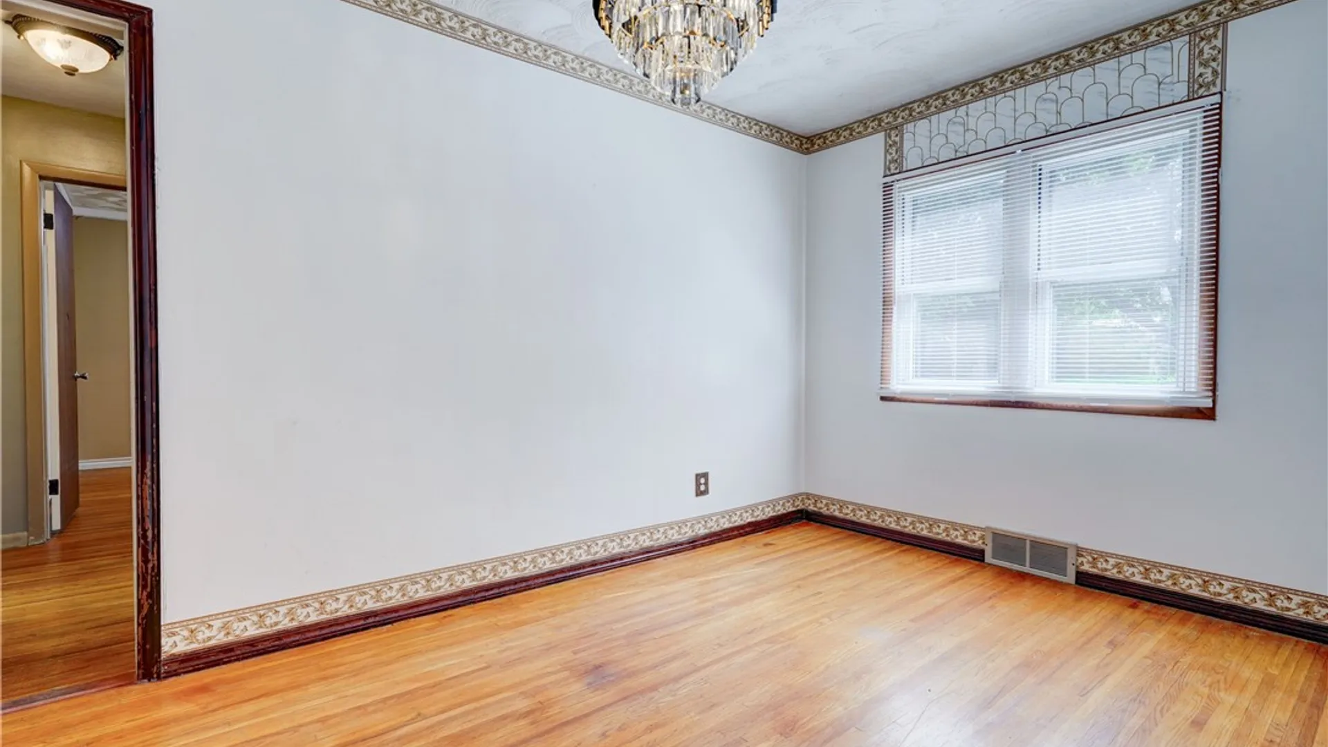 Property at 184 Bennett Avenue, Irondequoit, NY 14609 21