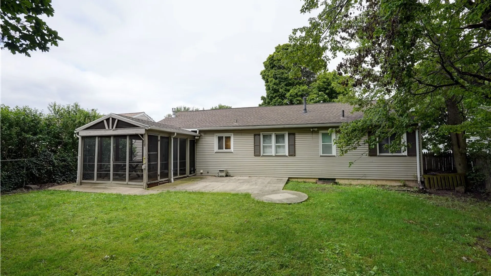 Property at 184 Bennett Avenue, Irondequoit, NY 14609 37