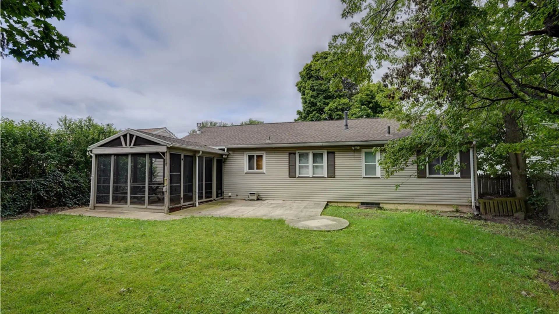 Property at 184 Bennett Avenue, Irondequoit, NY 14609 38