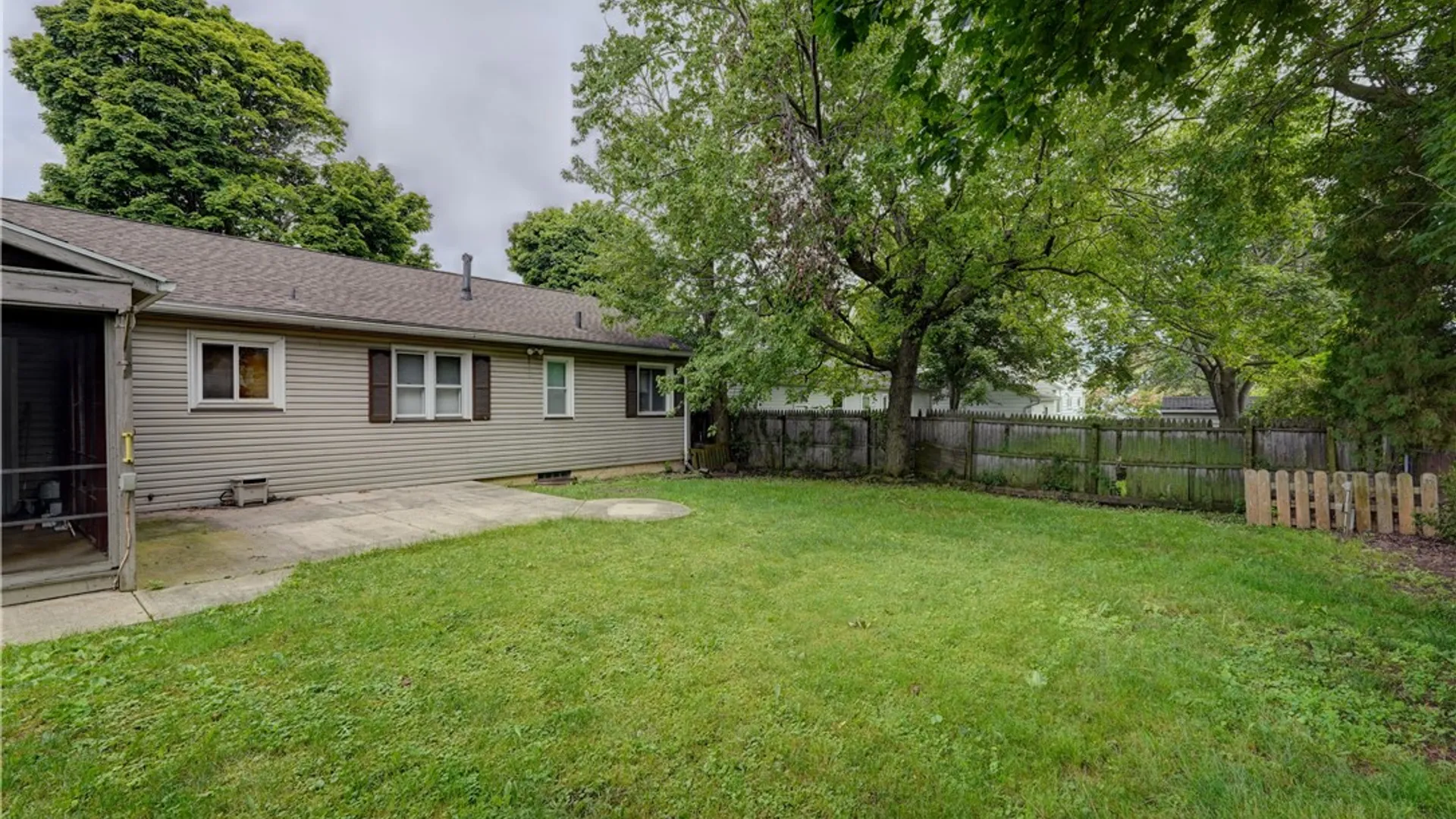 Property at 184 Bennett Avenue, Irondequoit, NY 14609 42