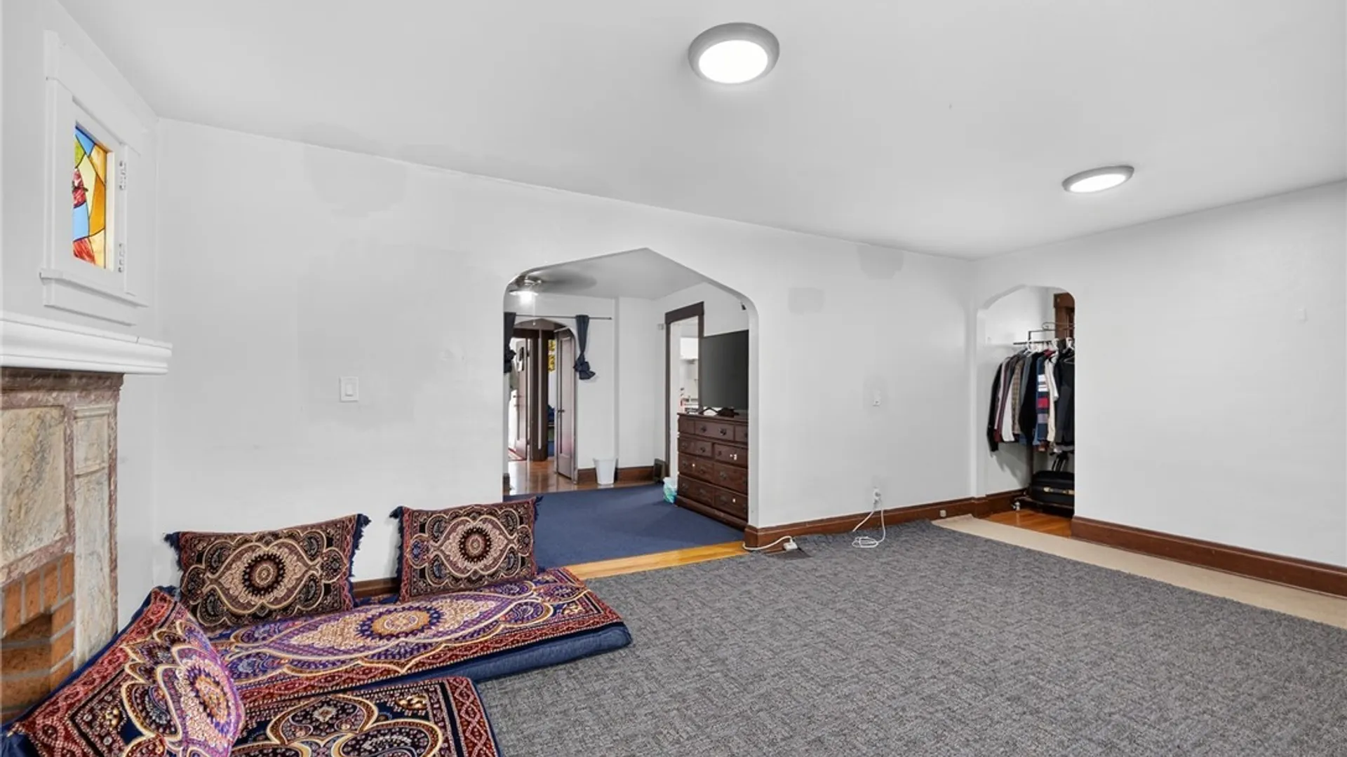Property at 14 Saint James Road, Cheektowaga, NY 14225 11
