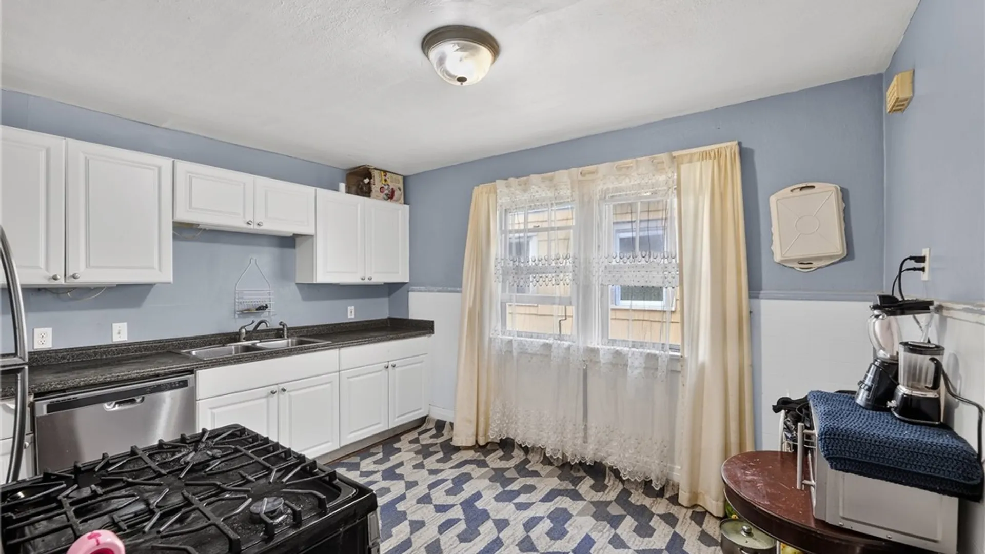 Property at 14 Saint James Road, Cheektowaga, NY 14225 13