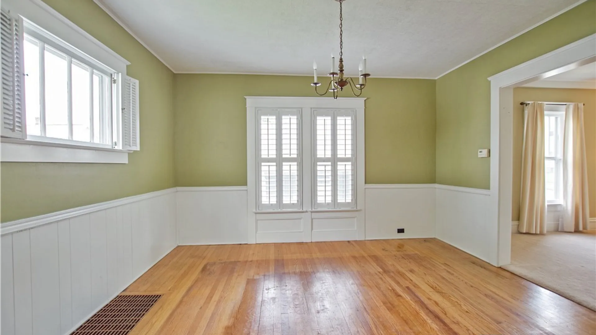 Property at 104 Chautauqua Avenue, Jamestown, NY 14701 15