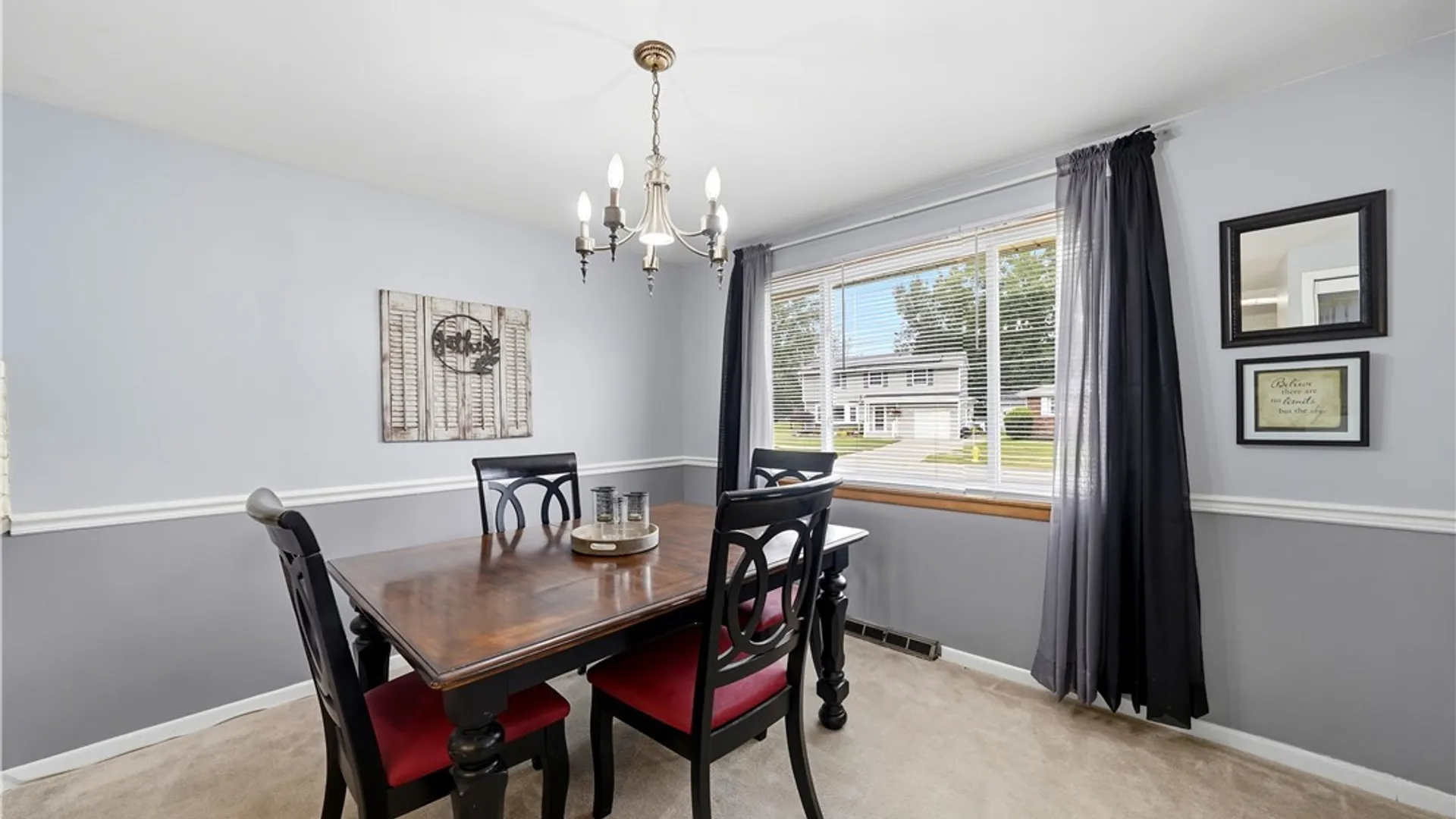 Property at 72 Greenmeadow Drive, West Seneca, NY 14224 22