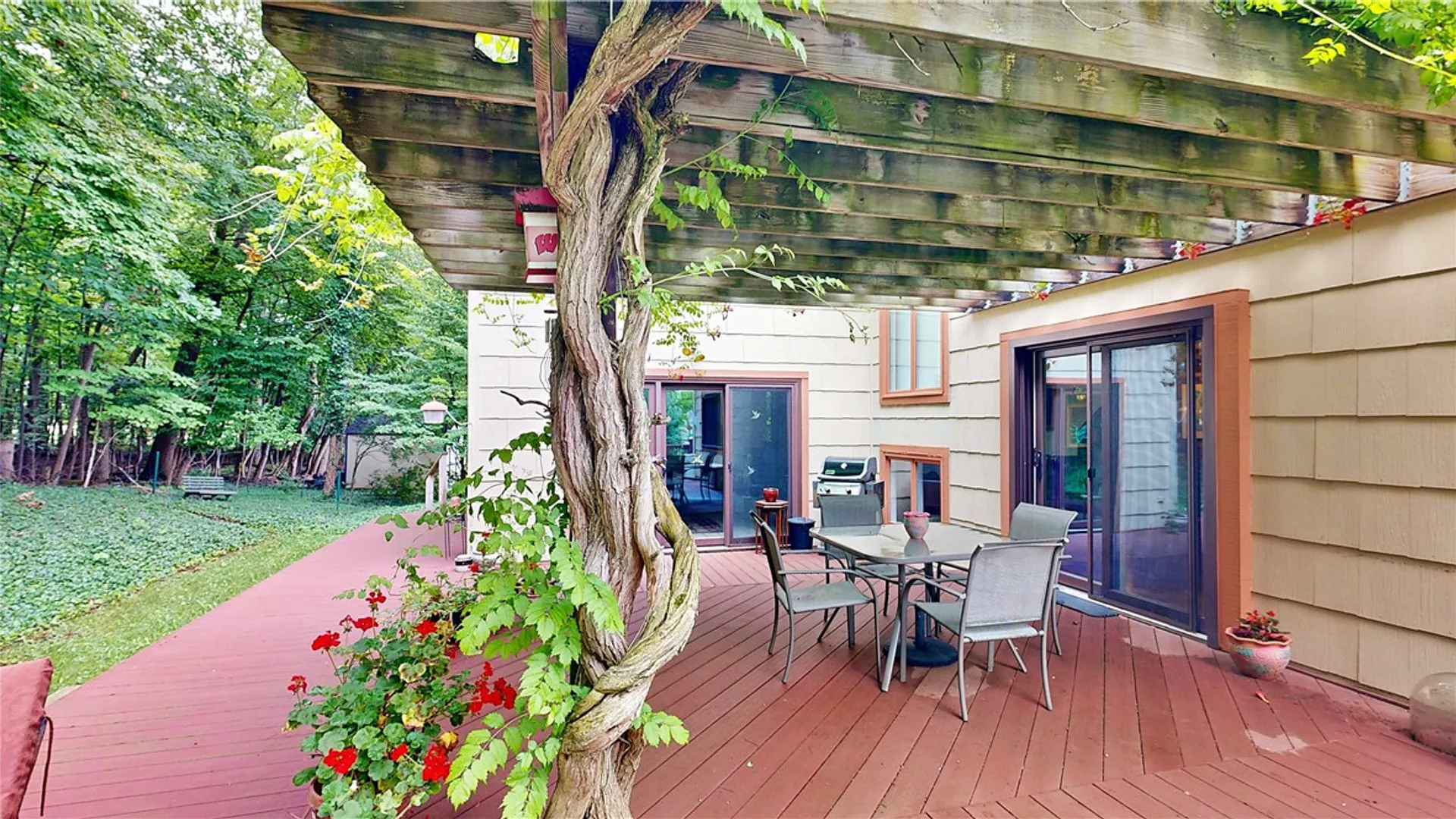 Property at 23 Northfield, Pittsford, NY 14534 4