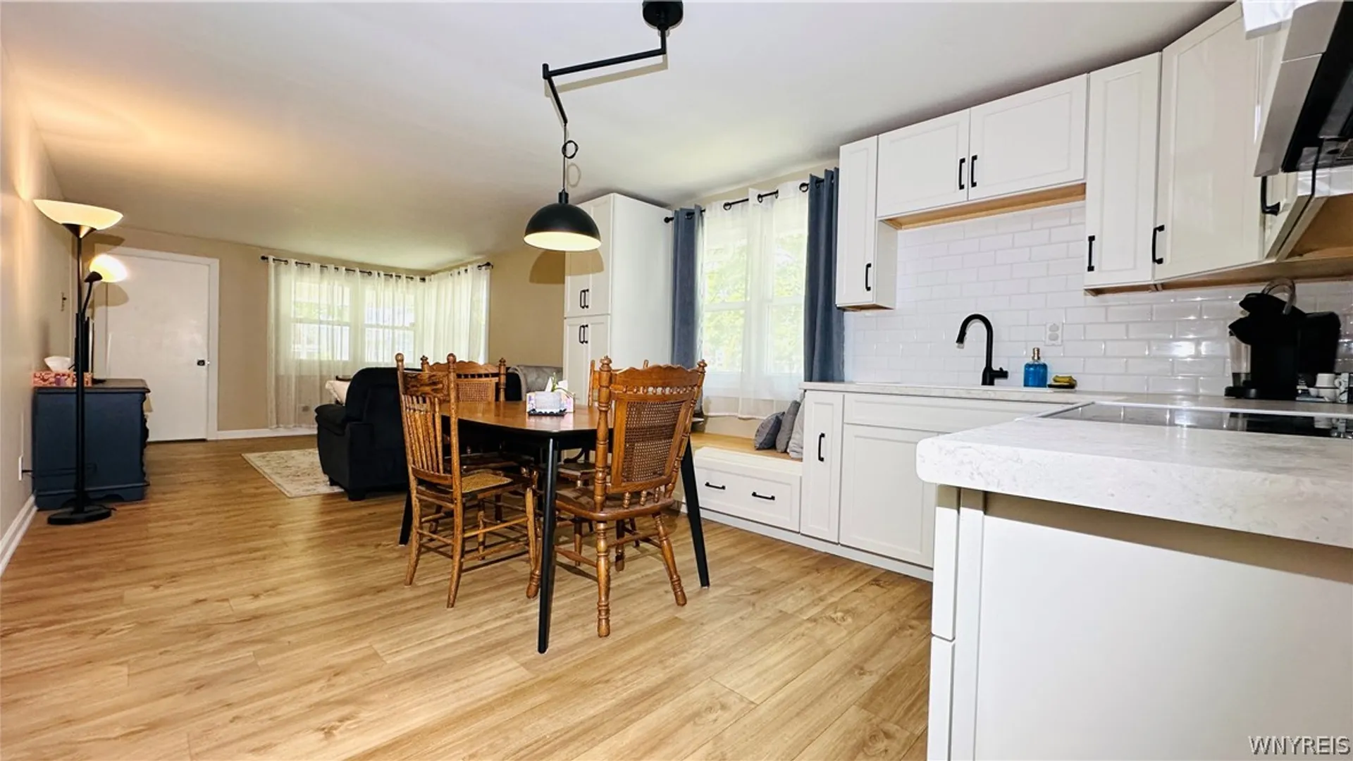 Property at 3402 Walnut Avenue, Niagara Falls, NY 14301 13