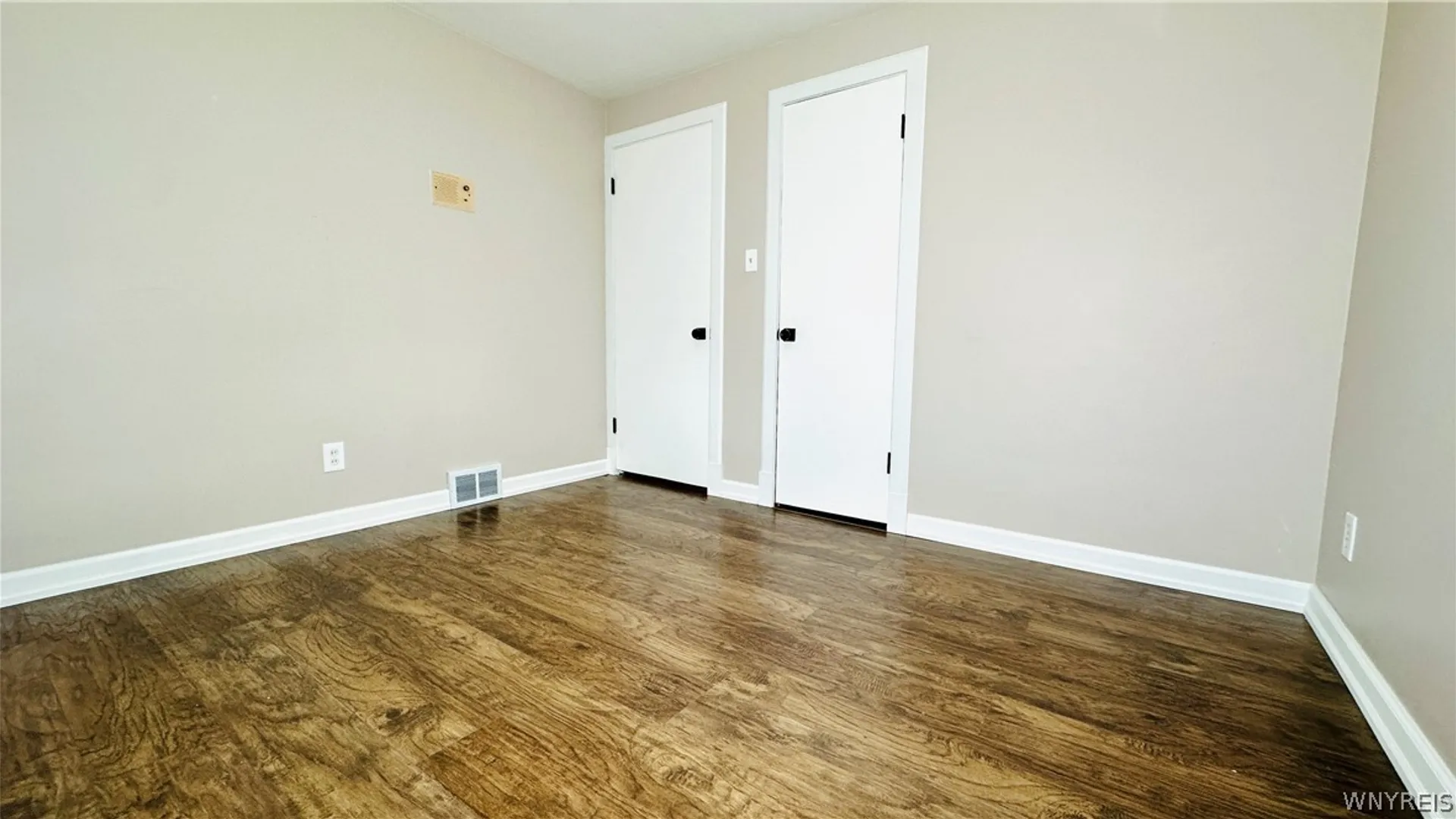 Property at 3402 Walnut Avenue, Niagara Falls, NY 14301 25