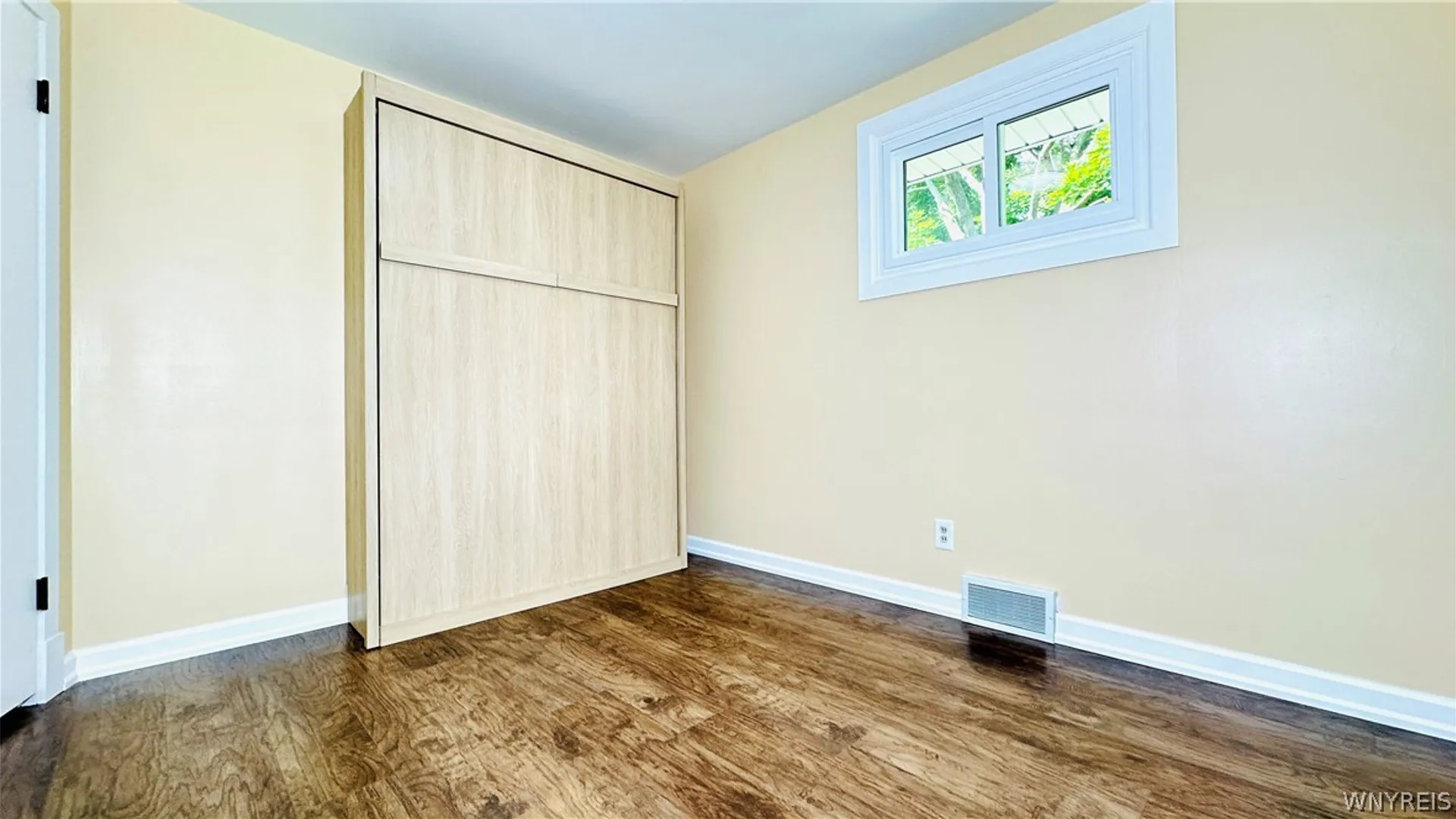 Property at 3402 Walnut Avenue, Niagara Falls, NY 14301 27
