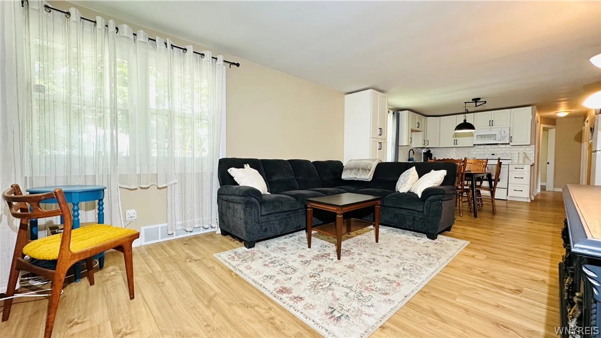 Property at 3402 Walnut Avenue, Niagara Falls, NY 14301 7
