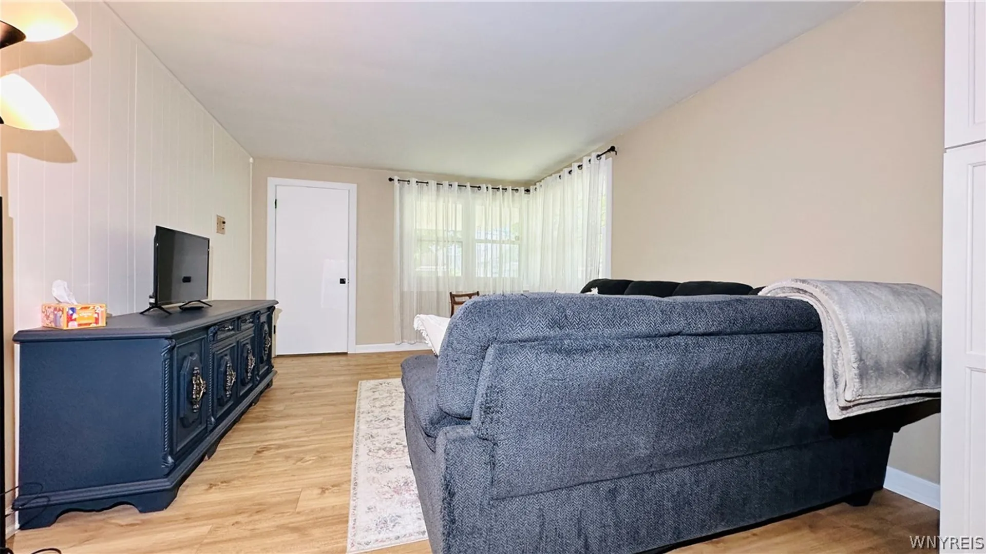 Property at 3402 Walnut Avenue, Niagara Falls, NY 14301 9