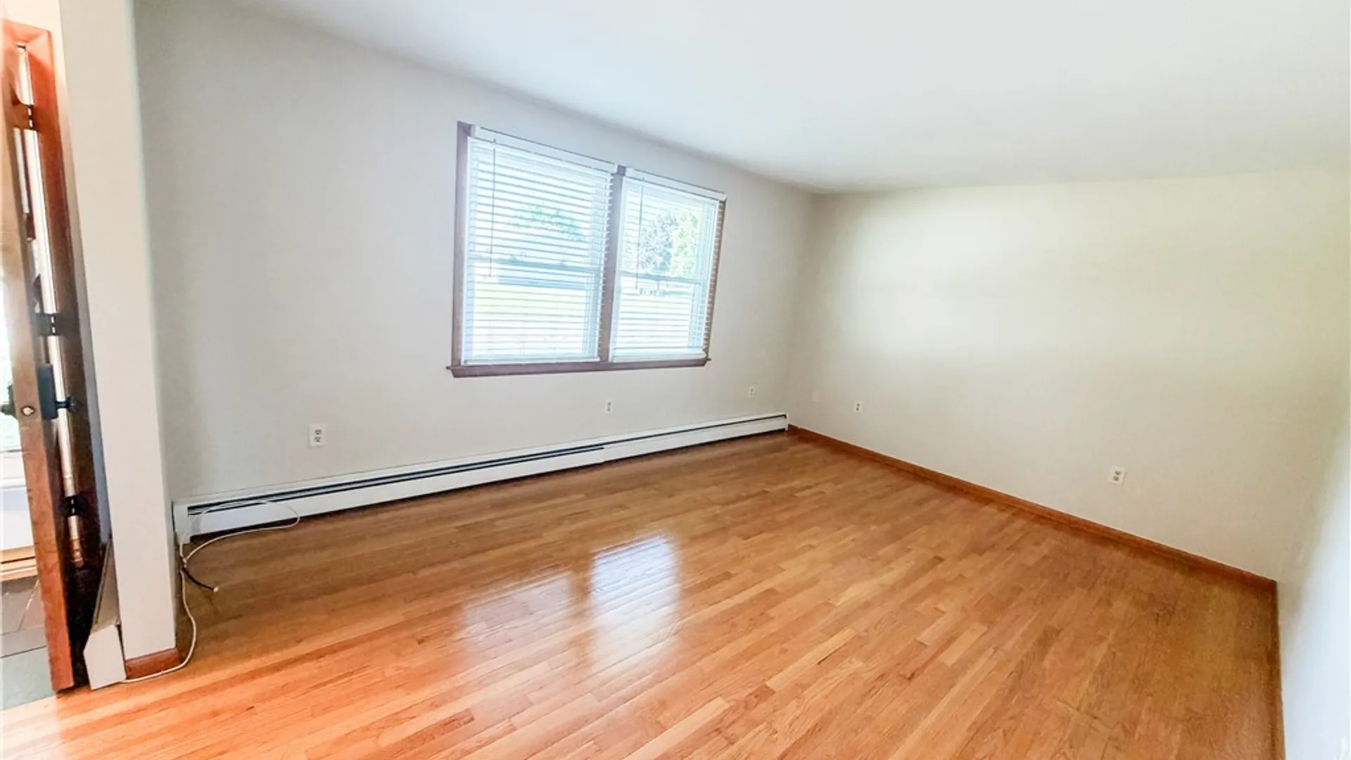 Property at 133 Grove Ave Extension, Auburn, NY 13021 14