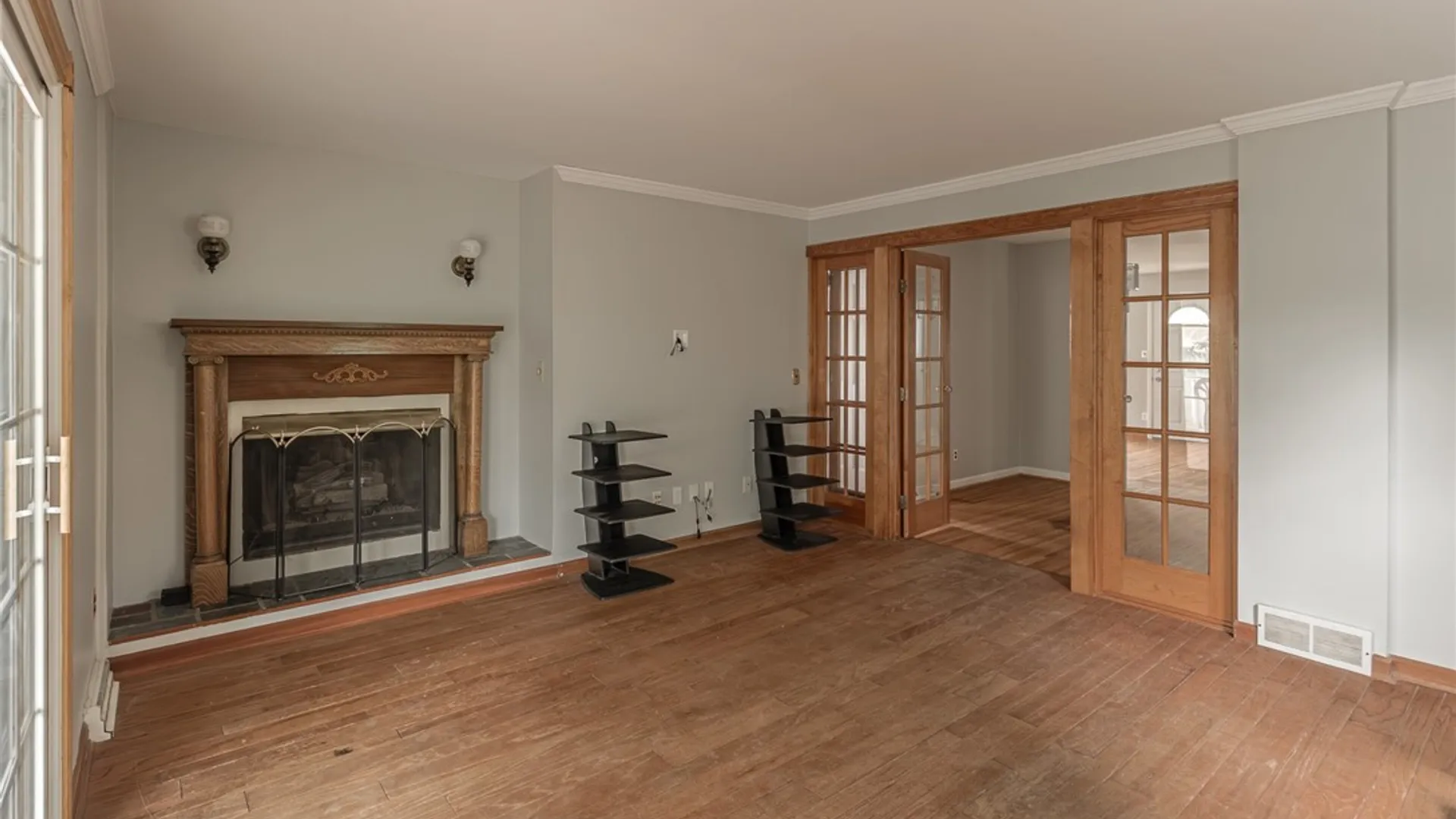 Property at 53 Follette Lane, Tonawanda, NY 14150 27