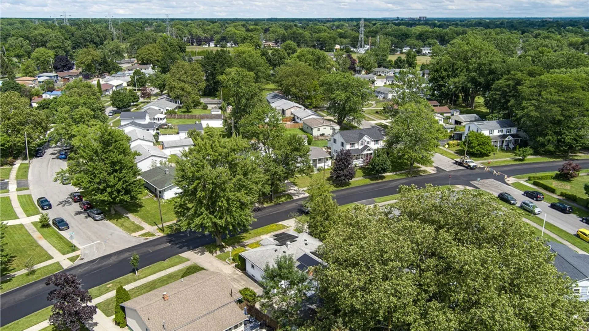 Property at 53 Follette Lane, Tonawanda, NY 14150 8