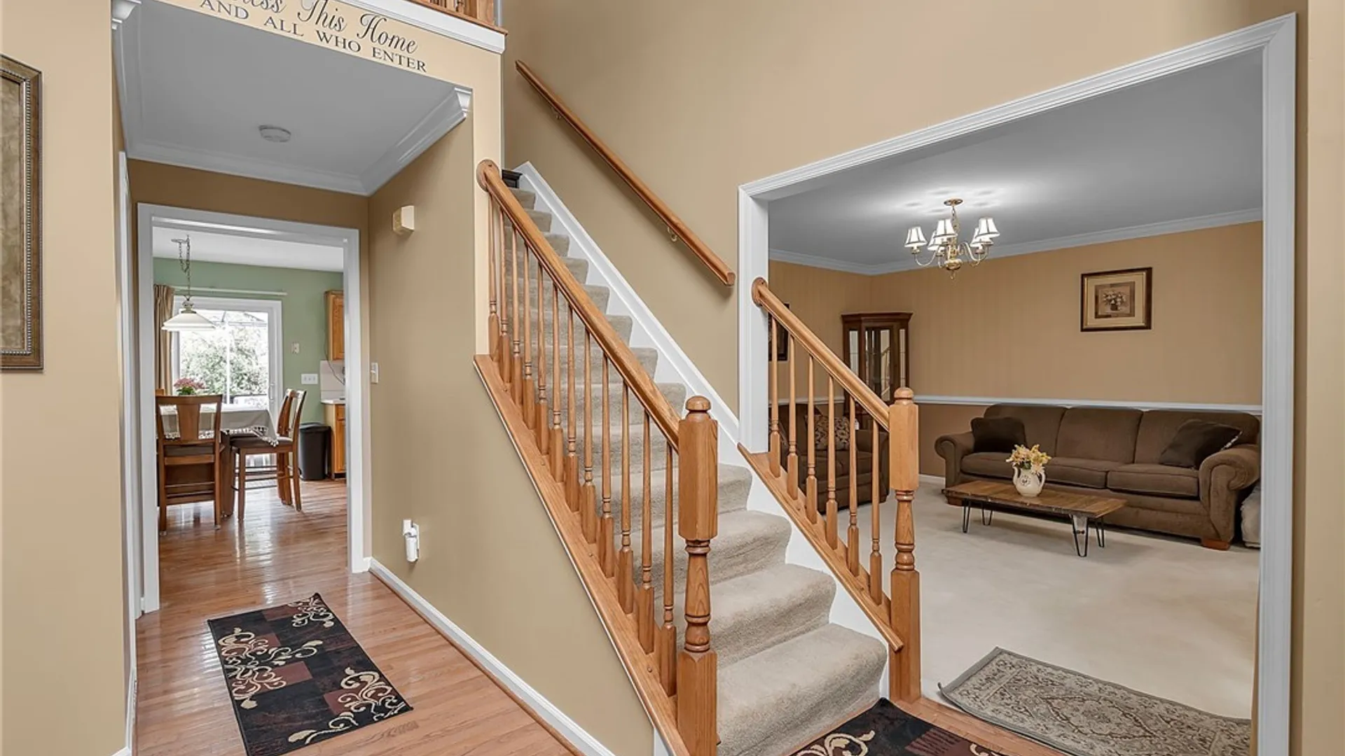 Property at 41 Creekwood Drive, Lancaster, NY 14086 5