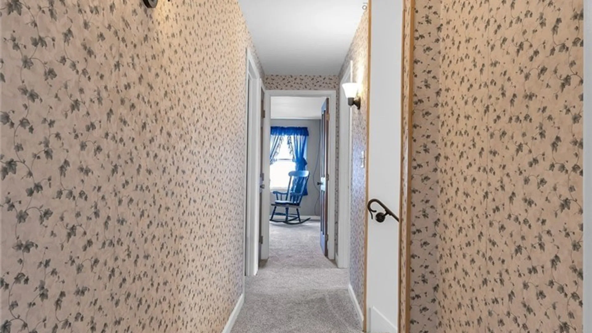 Property at 76 Villa Maria Road, West Seneca, NY 14224 27