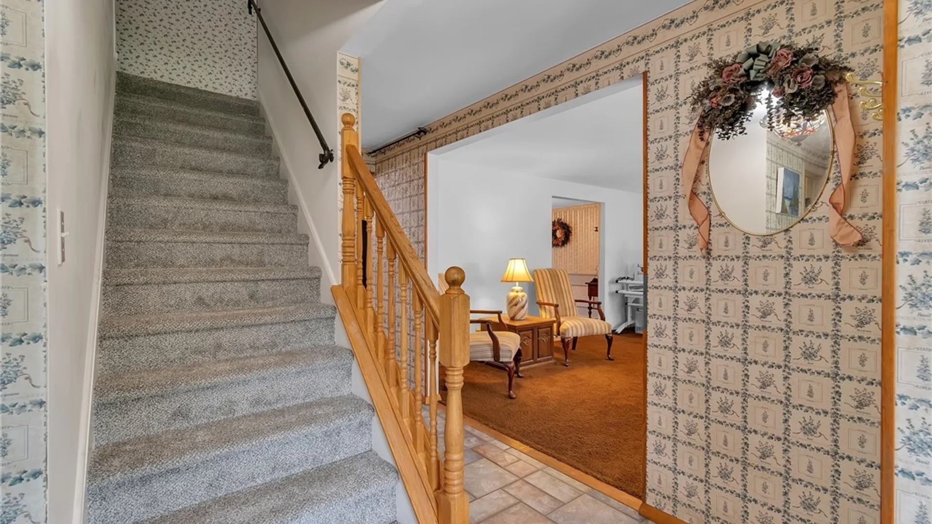 Property at 76 Villa Maria Road, West Seneca, NY 14224 5