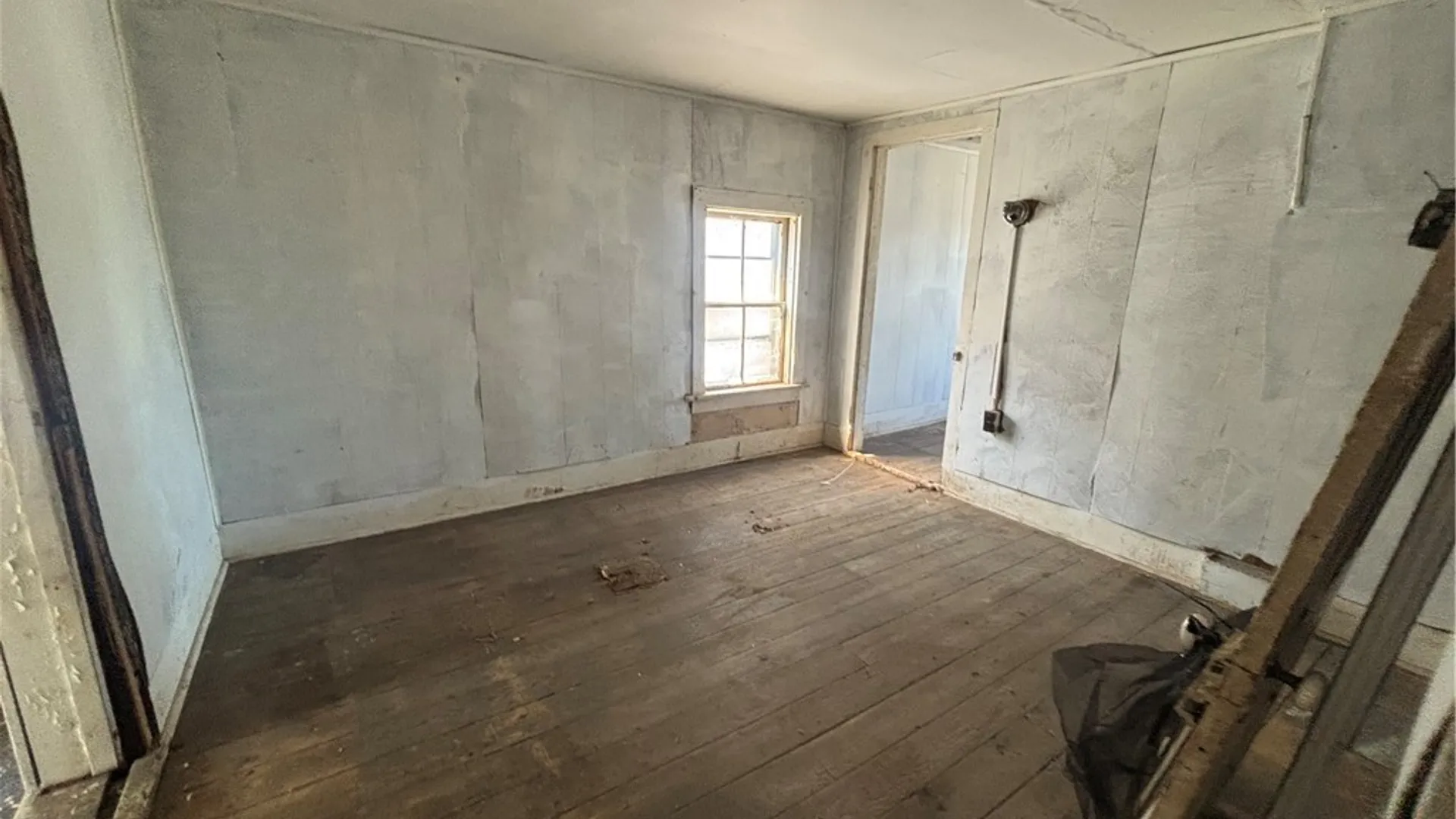 Property at 211 E Whitesboro Street, Rome, NY 13440 28