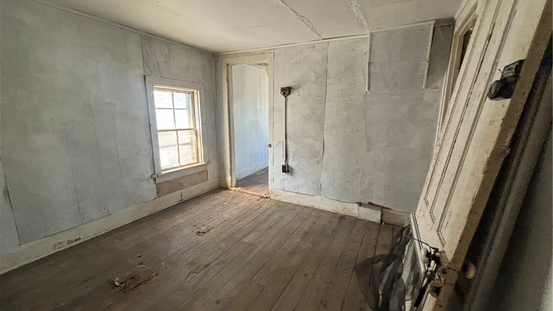 Property at 211 E Whitesboro Street, Rome, NY 13440 29