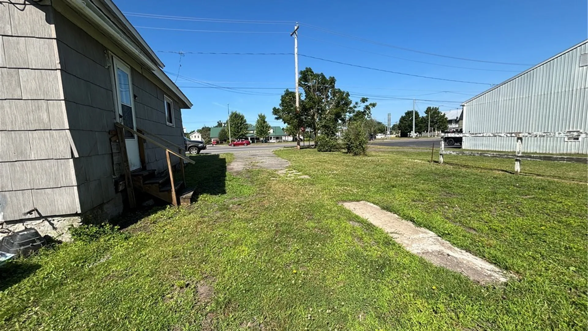 Property at 211 E Whitesboro Street, Rome, NY 13440 32