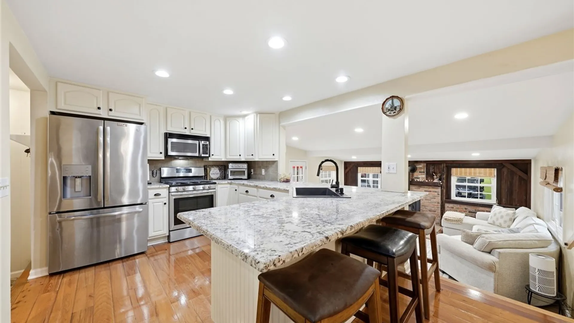 Property at 5241 William Street, Lancaster, NY 14086 5