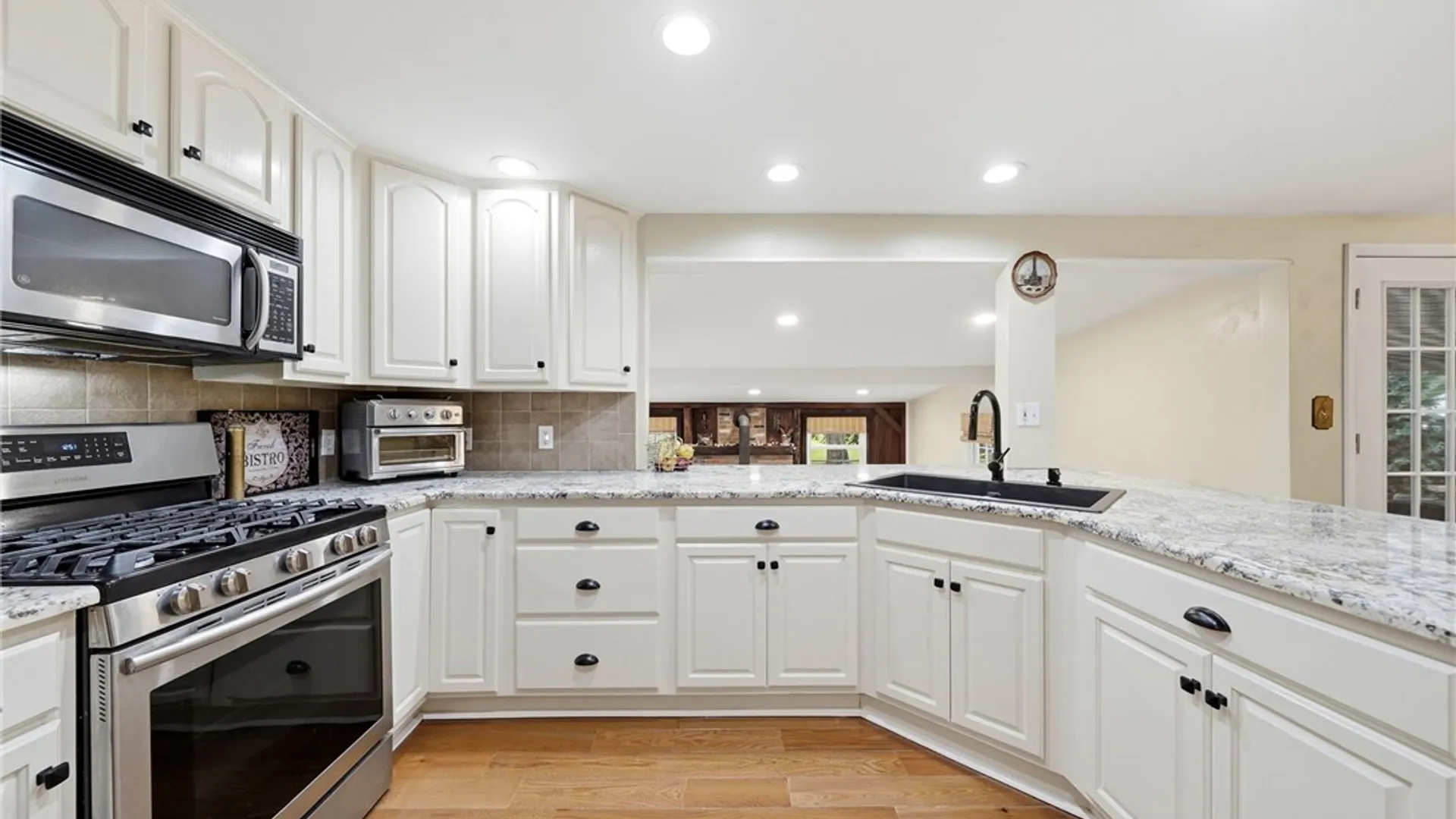 Property at 5241 William Street, Lancaster, NY 14086 6