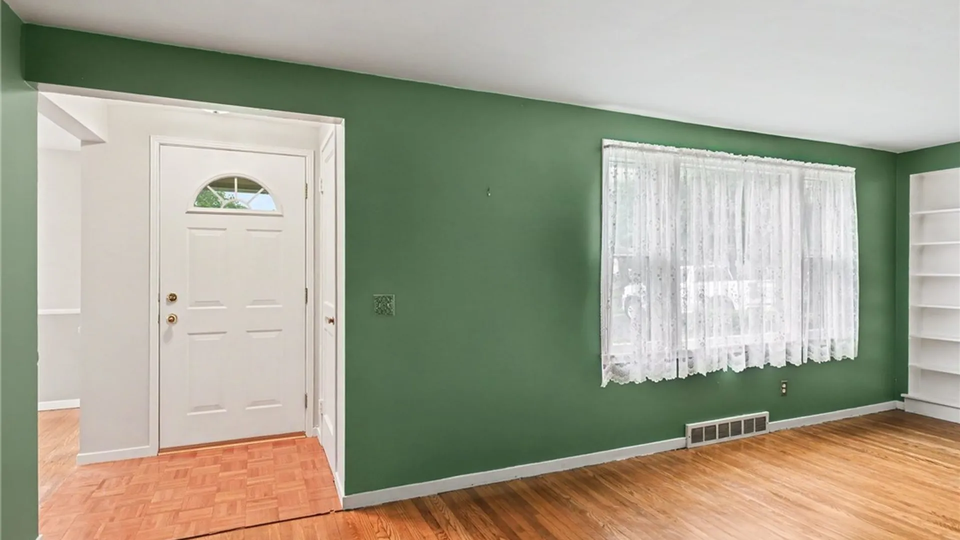 Property at 765 S Grosvenor Road, Brighton, NY 14618 2