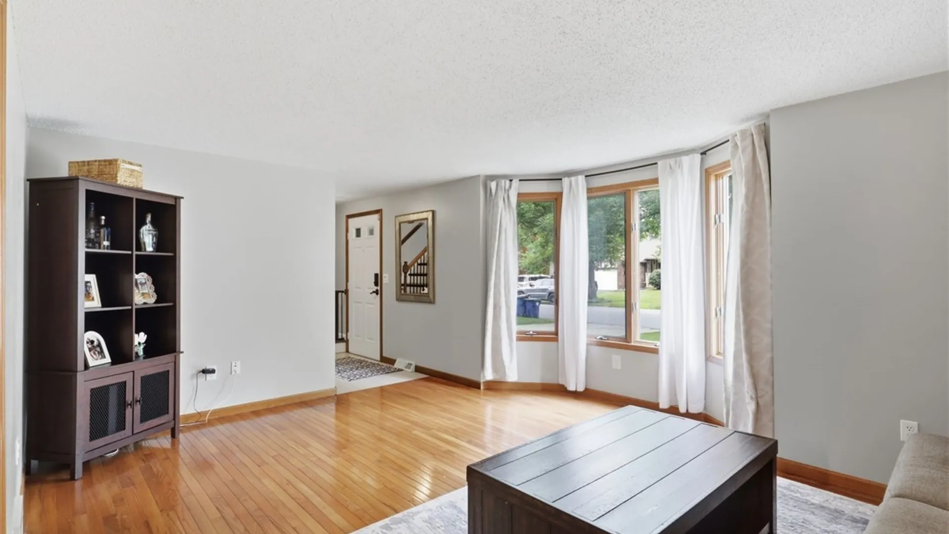 Property at 192 Greengage Circle, Amherst, NY 14051 6