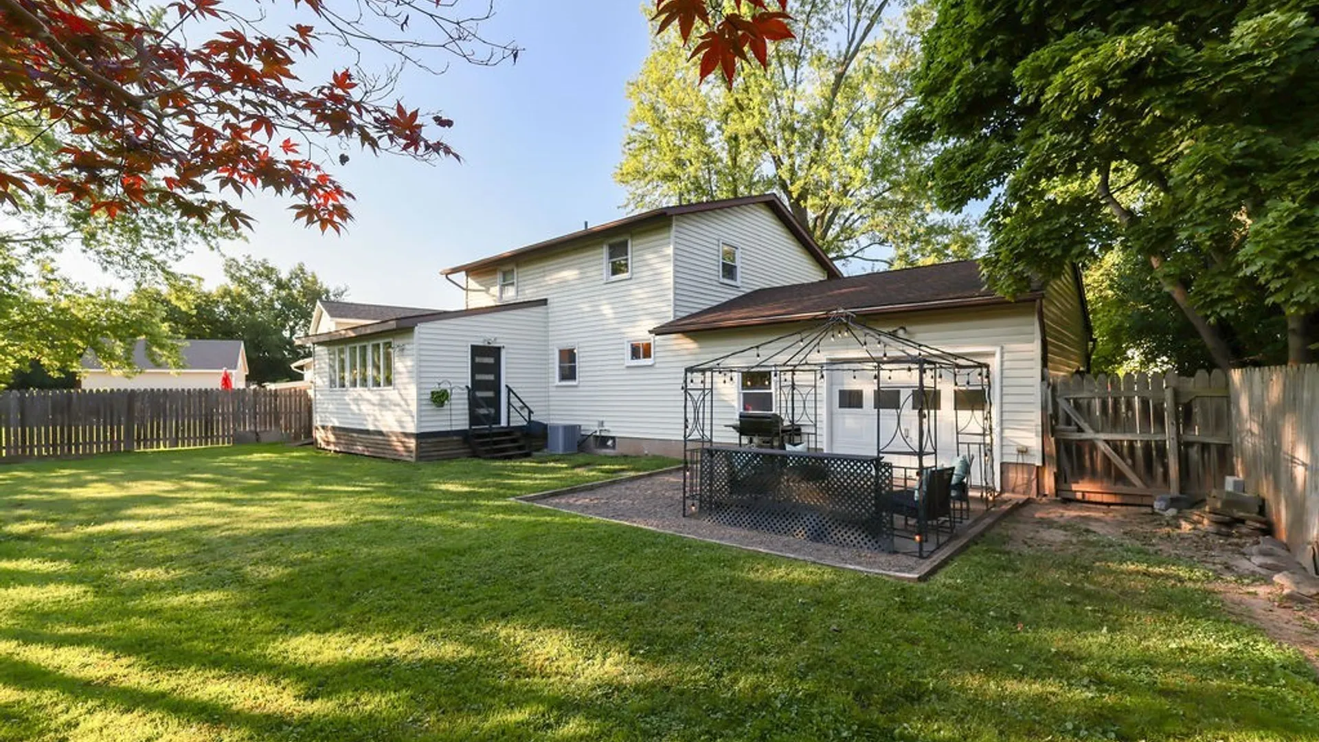 Property at 111 Longdon Lane, Salina, NY 13212 43