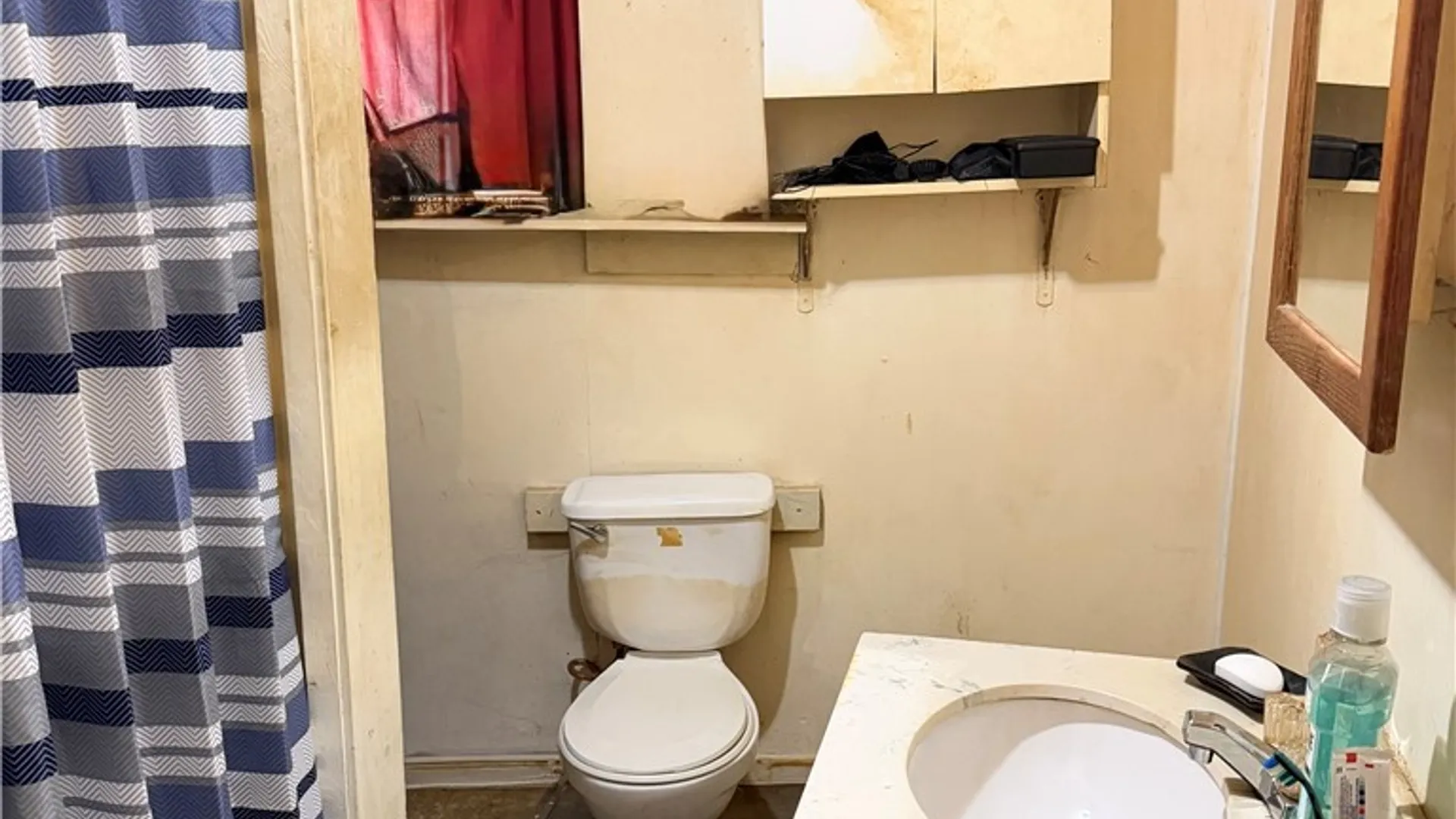 Property at 1012 Columbia Street, Utica, NY 13502 6