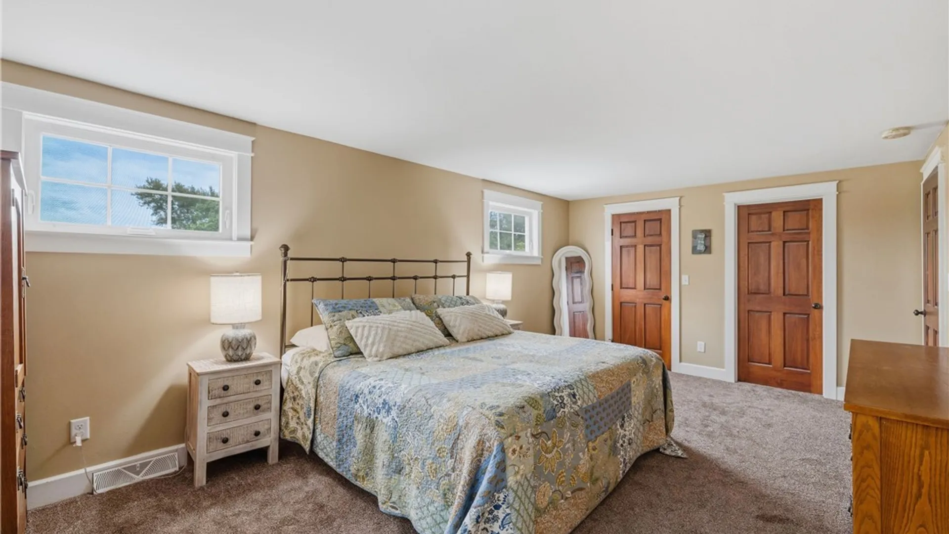 Property at 70 Angle Road, West Seneca, NY 14224 16