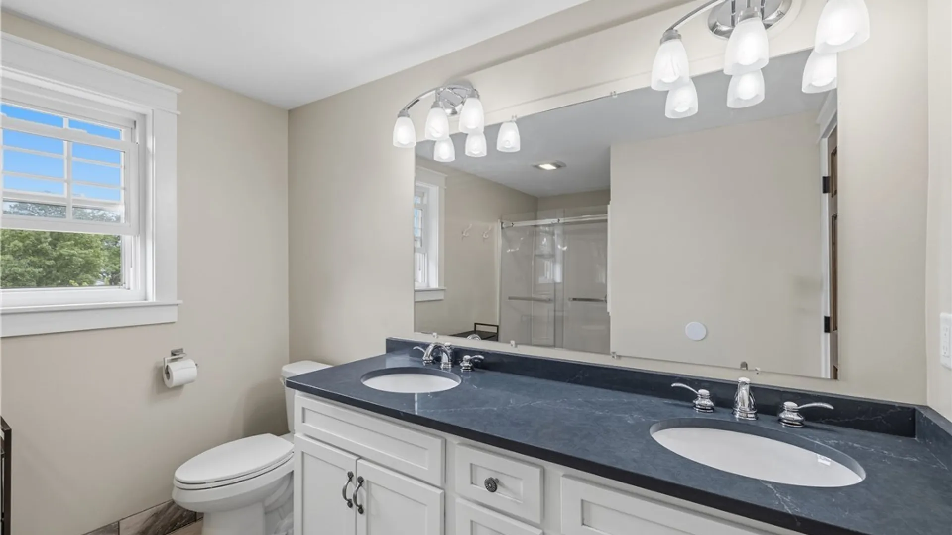 Property at 70 Angle Road, West Seneca, NY 14224 17