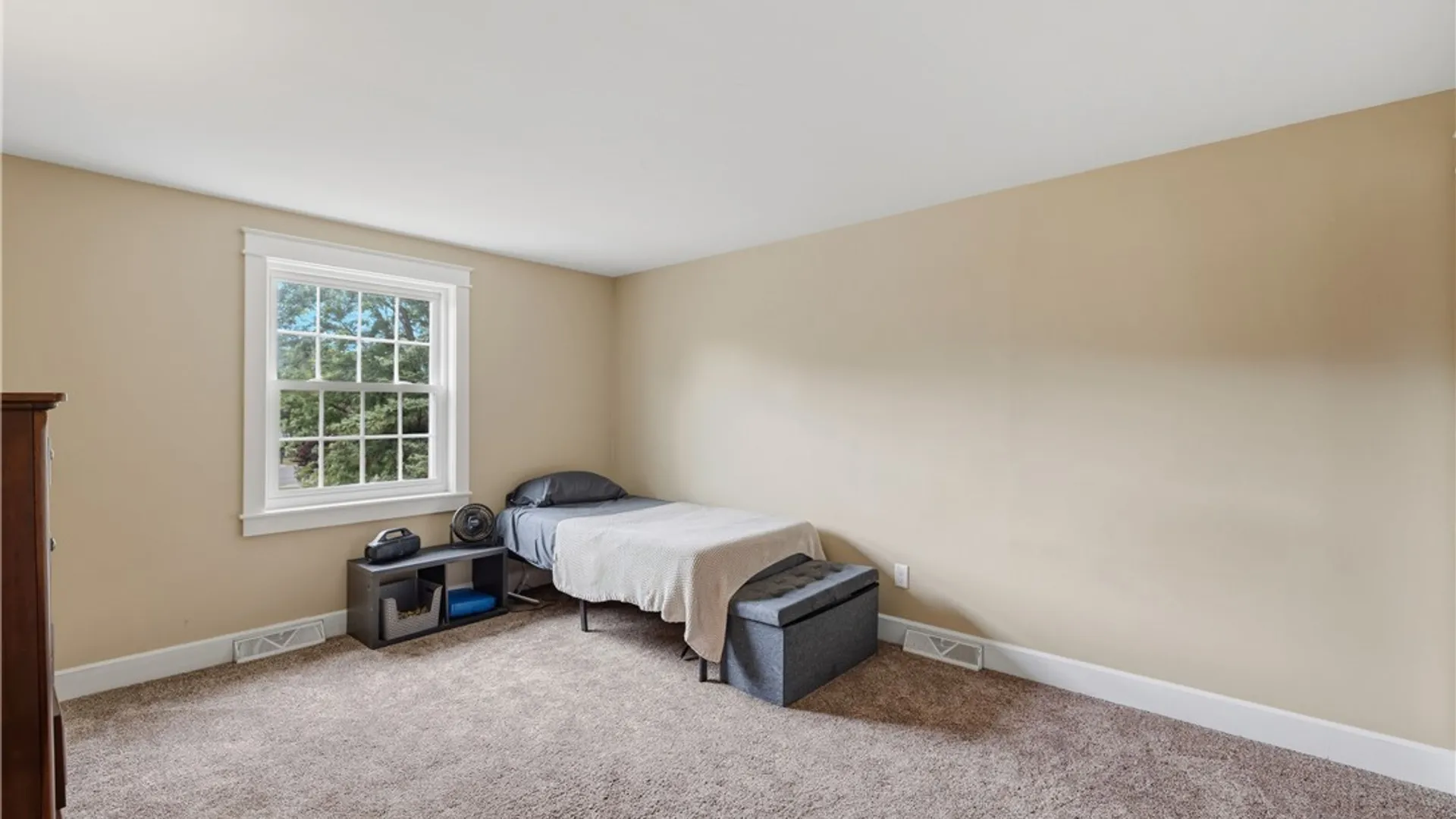 Property at 70 Angle Road, West Seneca, NY 14224 22
