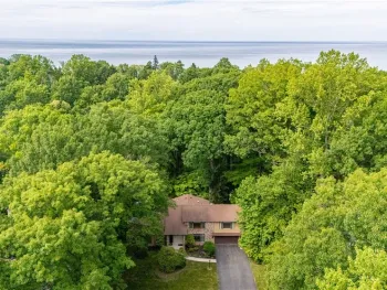 Property at 17 Tuliptree Lane, Irondequoit, NY 14617