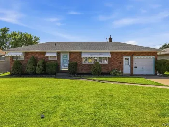 Property at 27 Dennis Lane, Cheektowaga, NY 14227