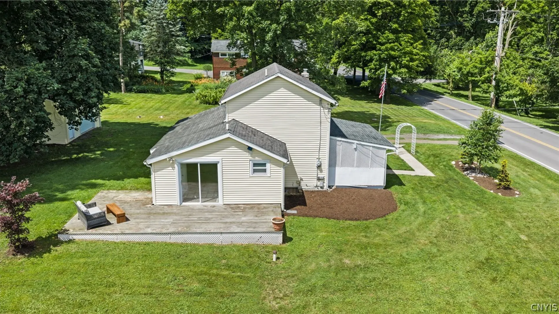Property at 586 Stump Road, Skaneateles, NY 13153 5