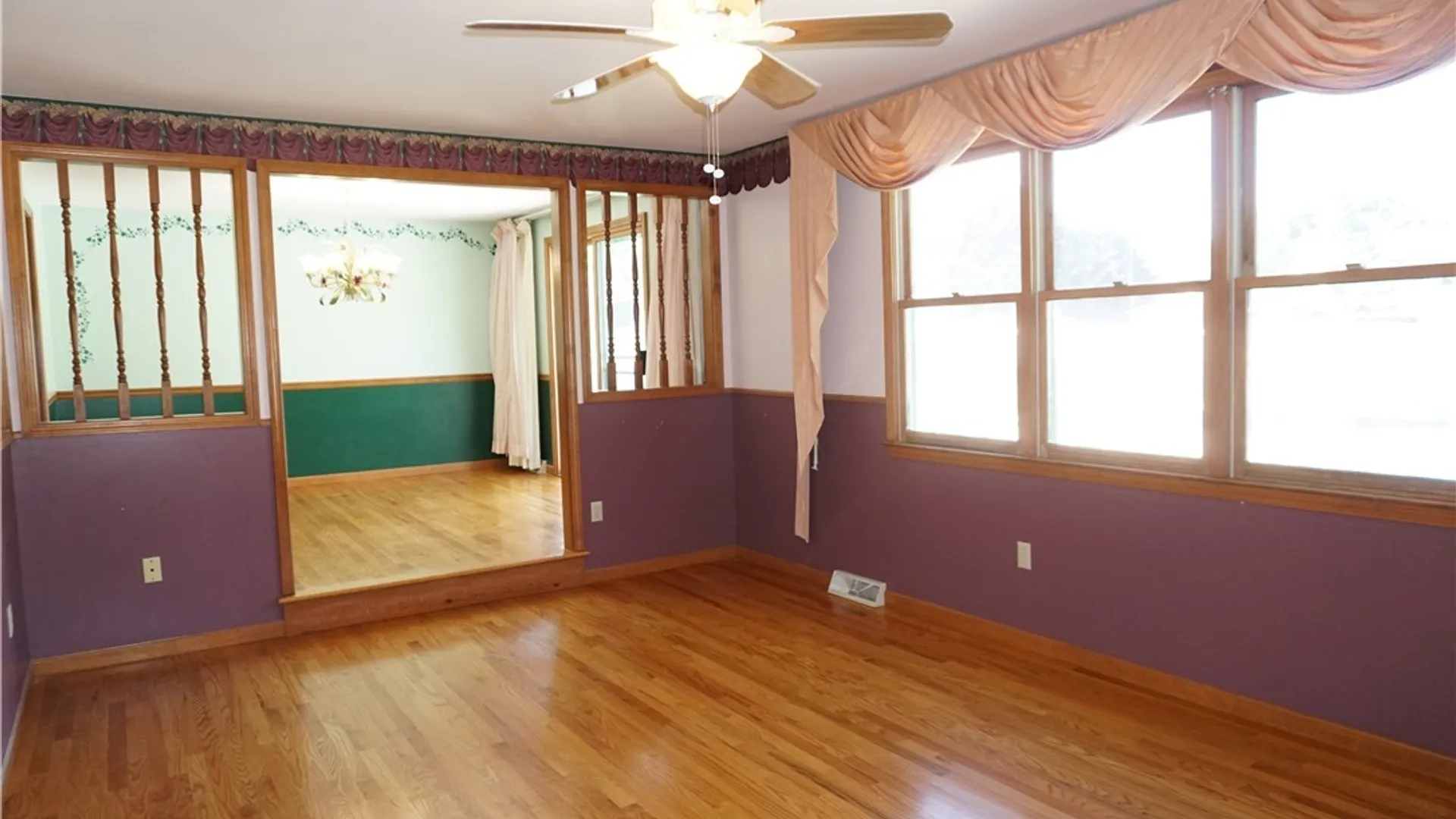 Property at 6113 Rossland Cir, Cicero, NY 13039 14