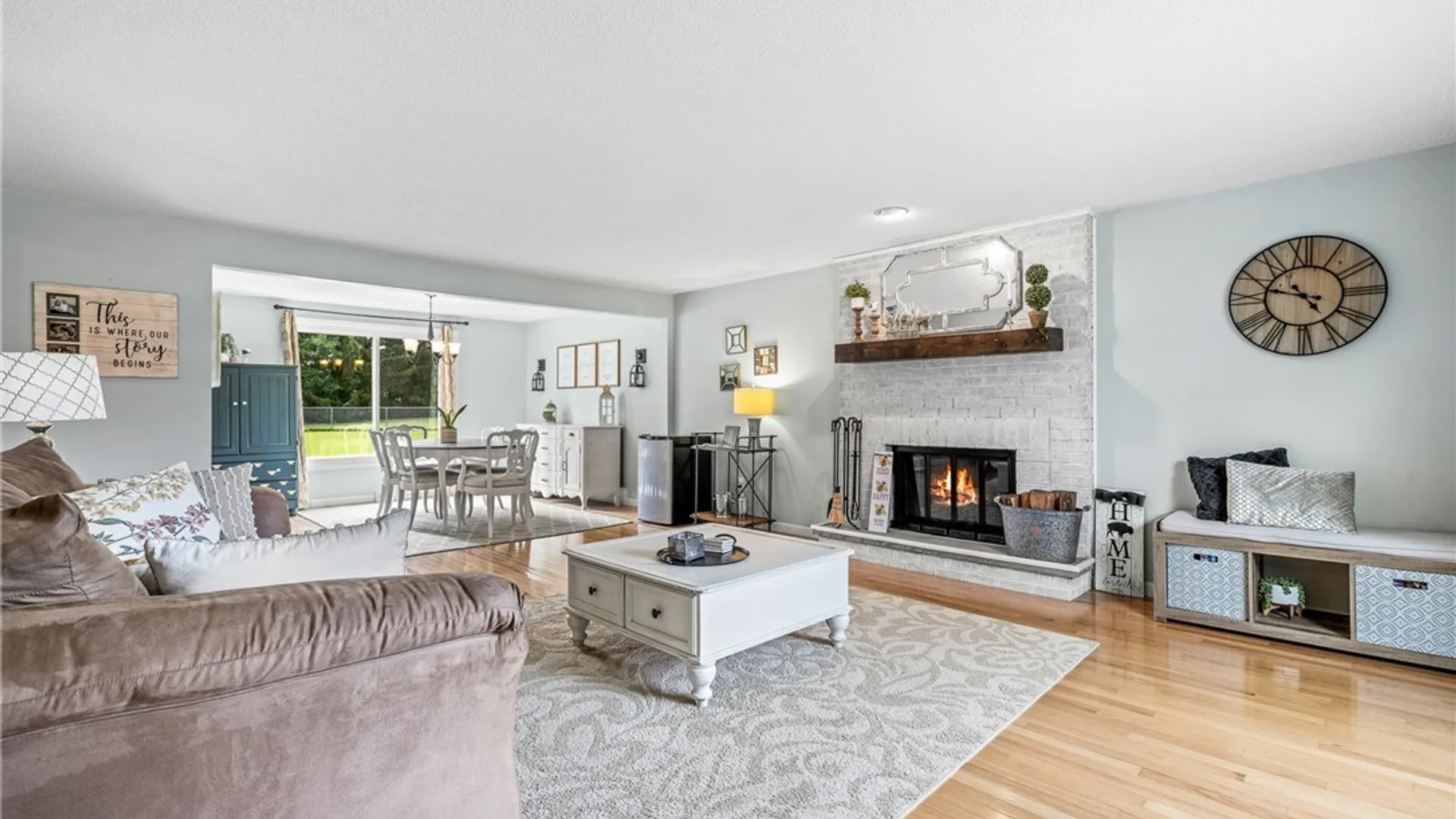 Property at 17 Birchwood Cmn, Lancaster, NY 14086 8