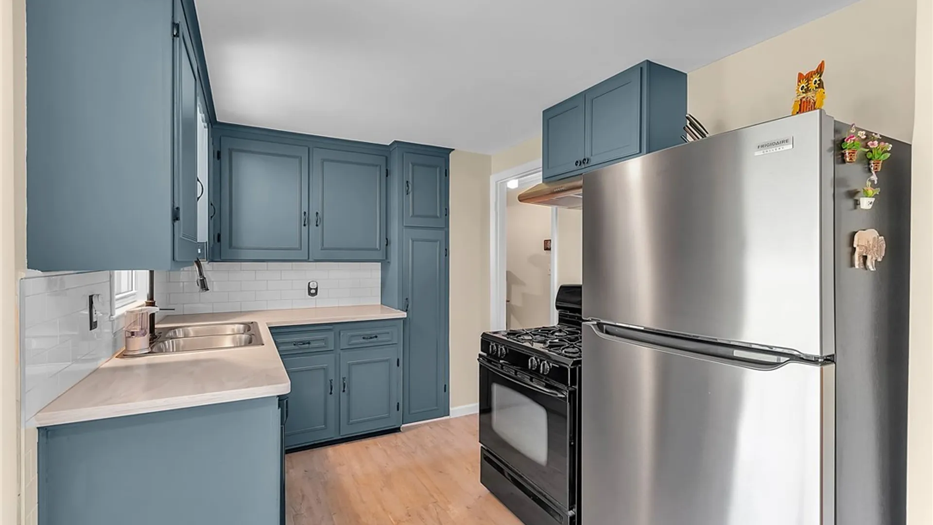 Property at 1305 Cleveland Drive, Cheektowaga, NY 14225 10