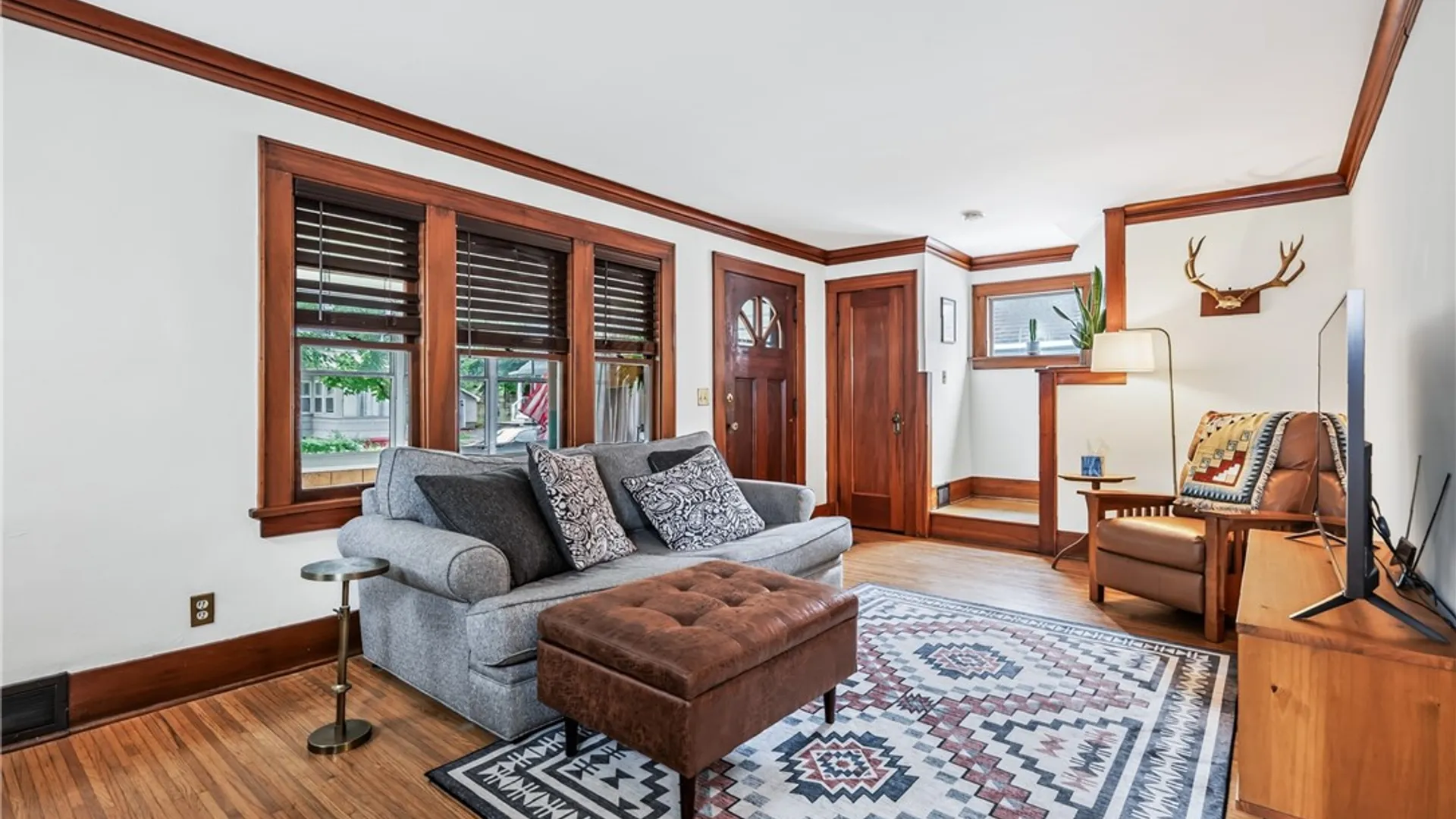 Property at 289 Wisconsin Street, Rochester, NY 14609 9