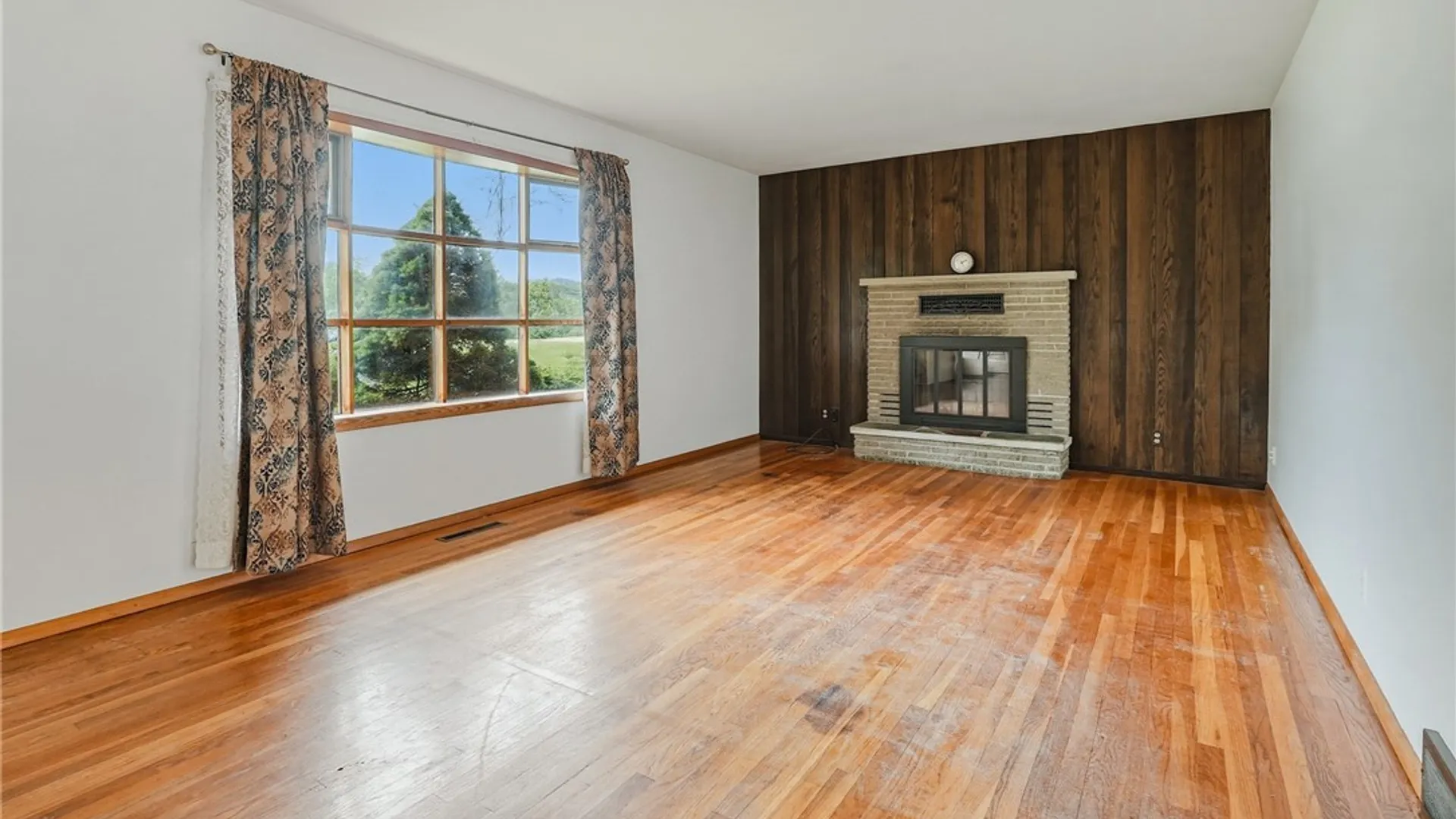 Property at 1705 N George Street, Rome, NY 13440 4