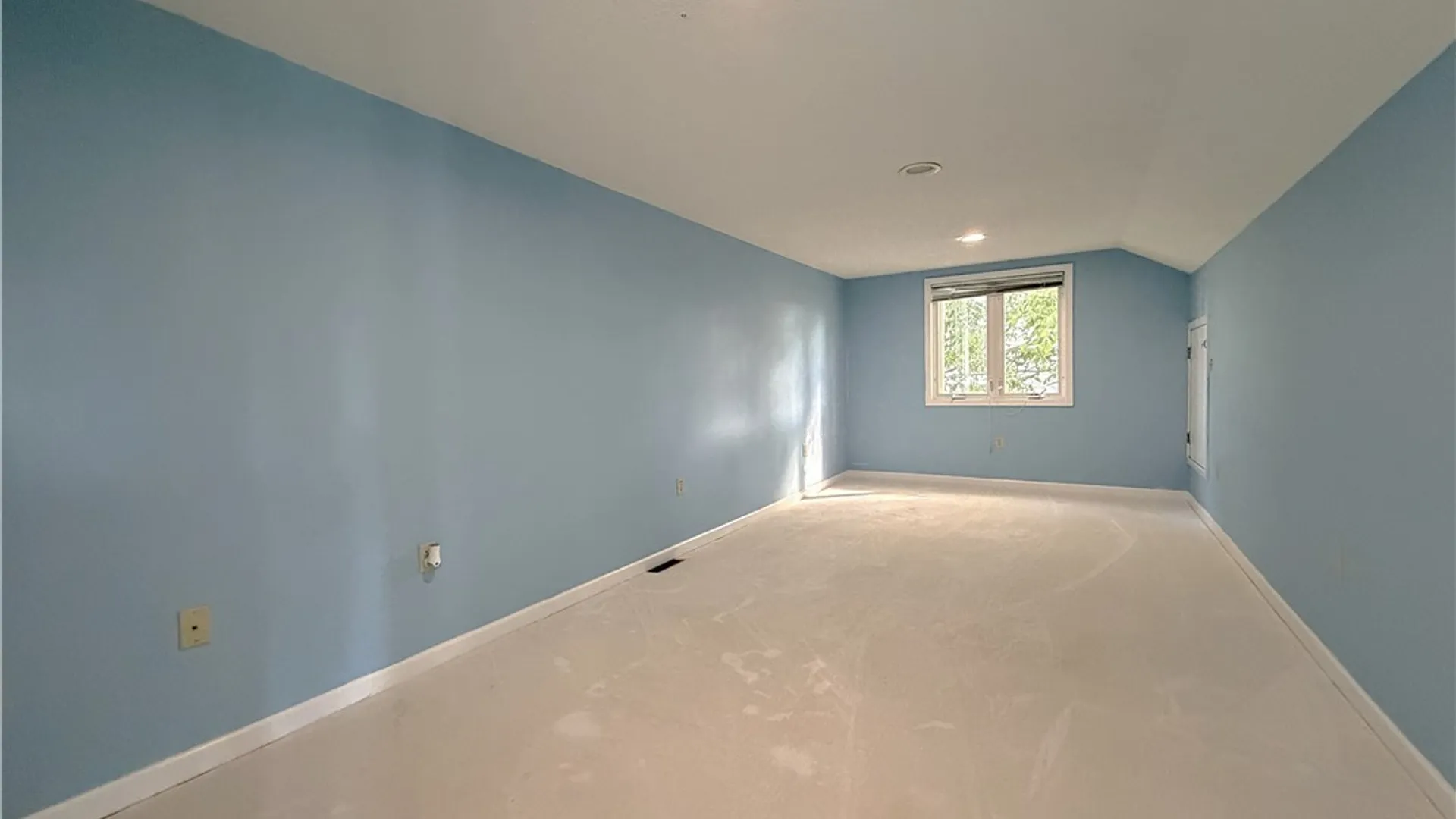 Property at 5545 Country Club Lane, Hamburg, NY 14075 27