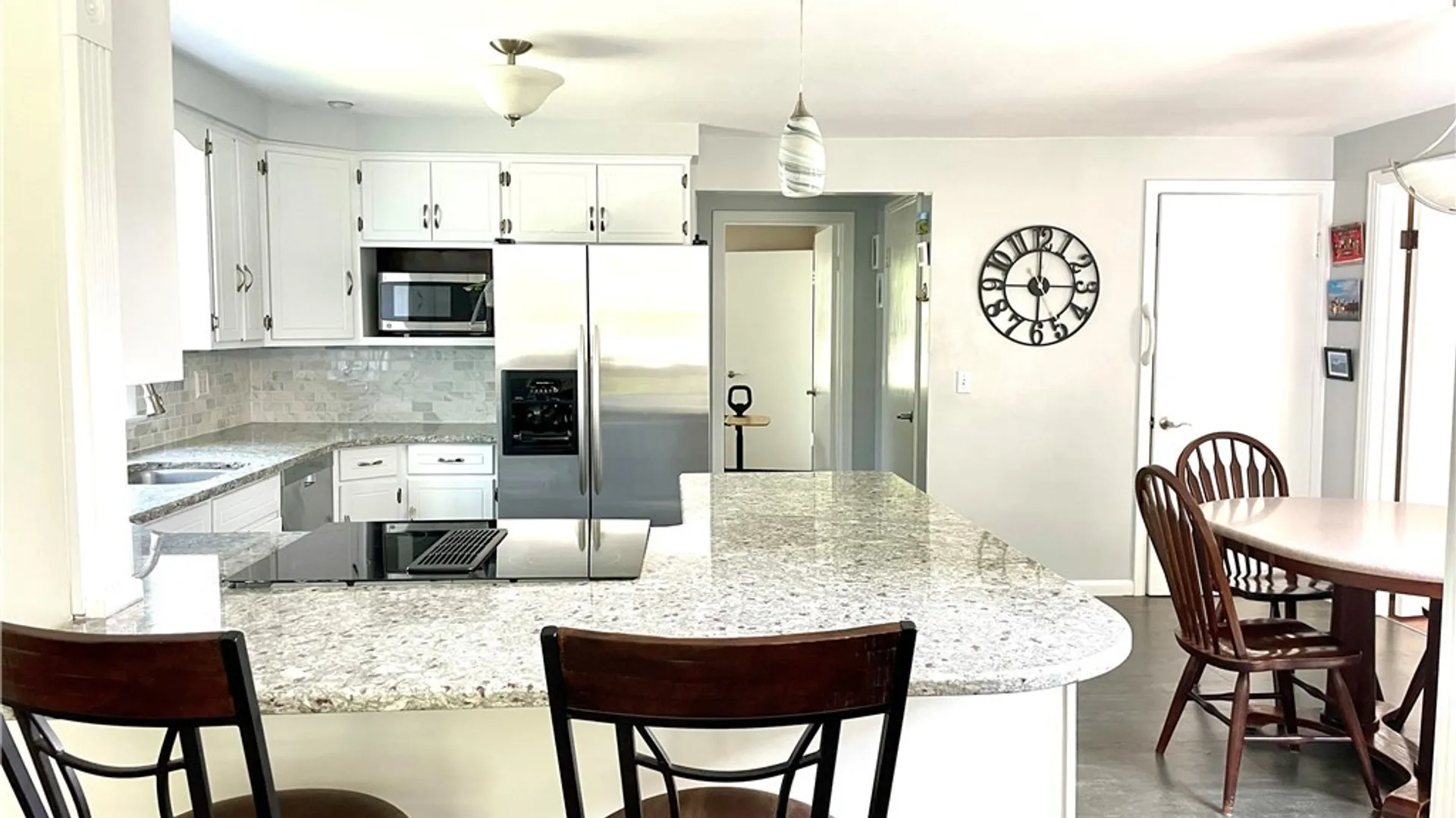 Property at 197 Hi View, West Seneca, NY 14224 14